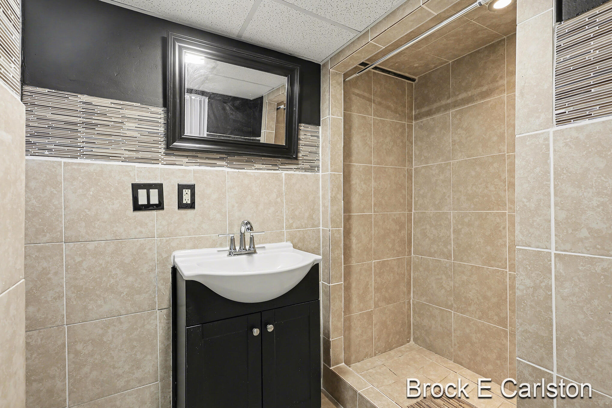 2614 Riordan Street Muskegon MI 49444