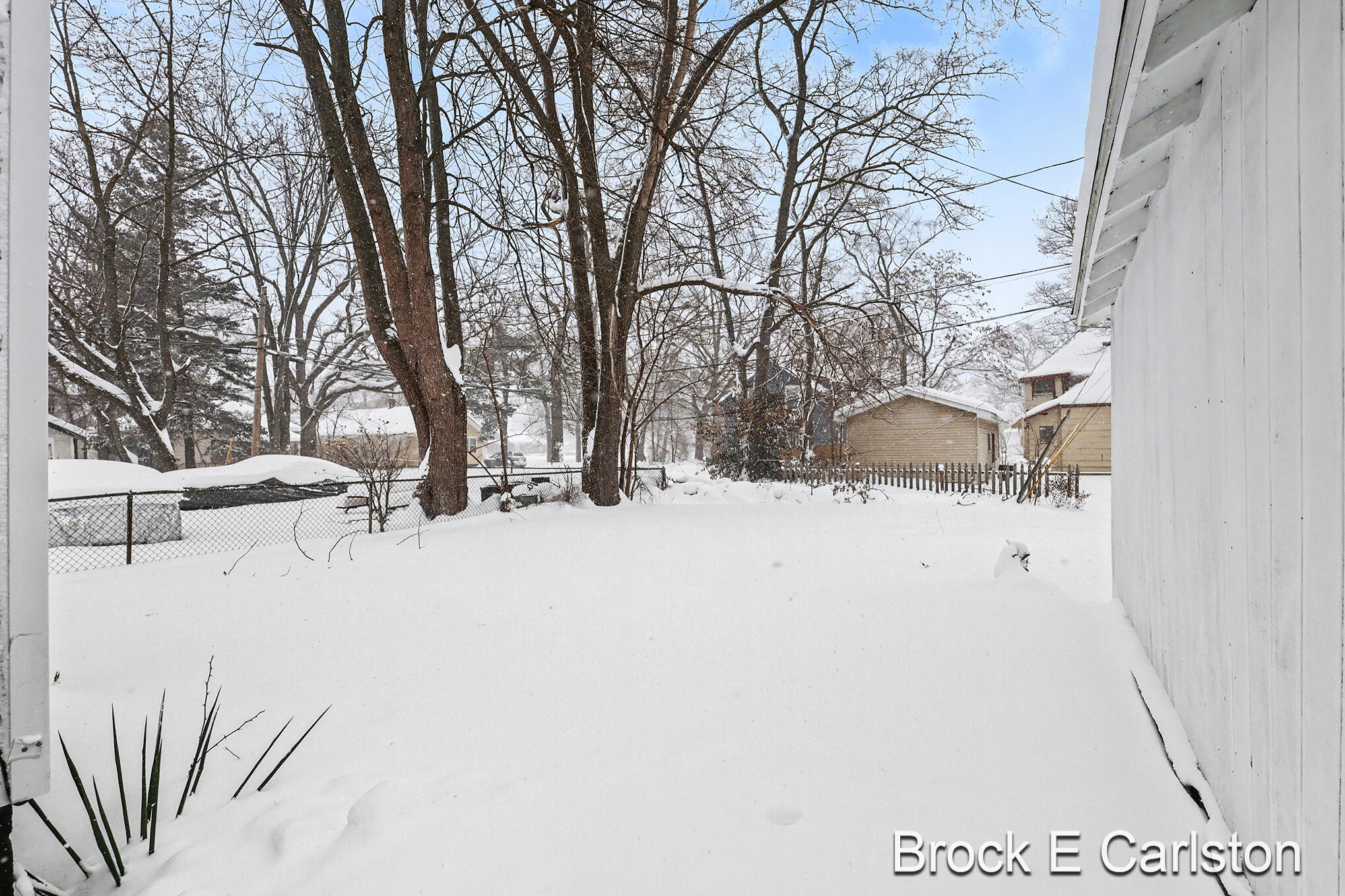 2614 Riordan Street Muskegon MI 49444