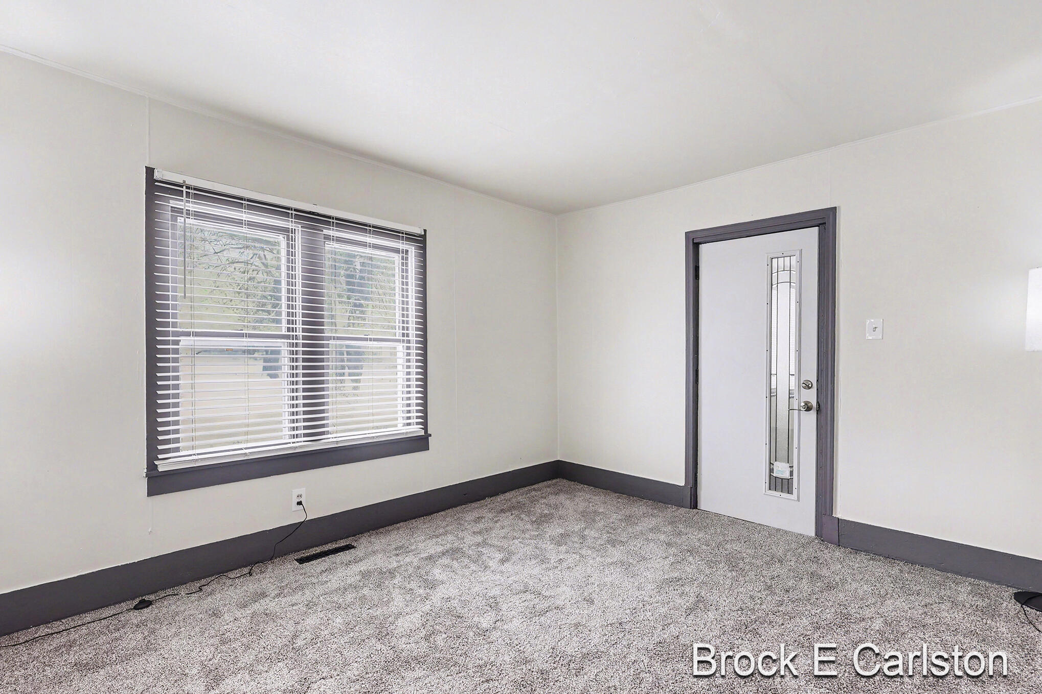 2614 Riordan Street Muskegon MI 49444