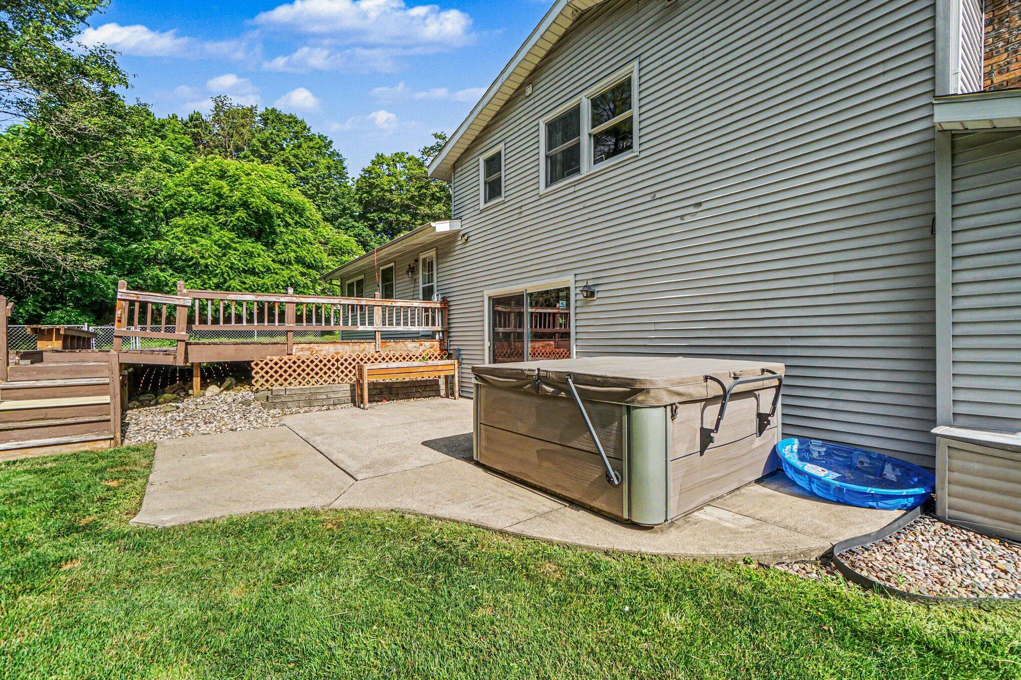 355 W F Avenue Kalamazoo MI 49009