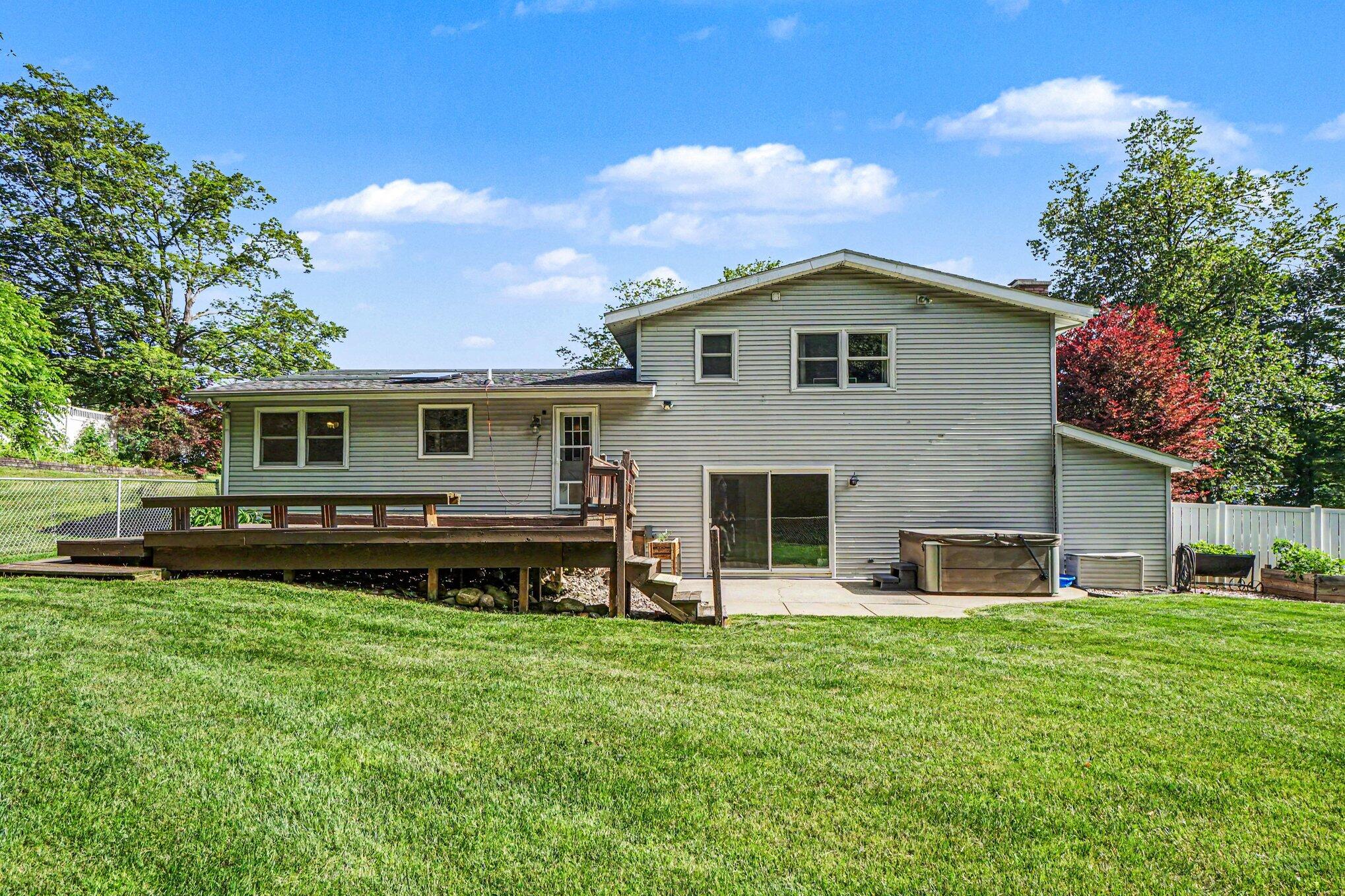 355 W F Avenue Kalamazoo MI 49009