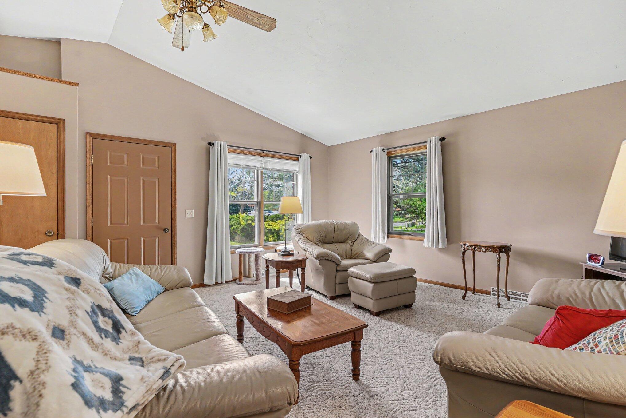 917 Ottawa Avenue Holland MI 49423