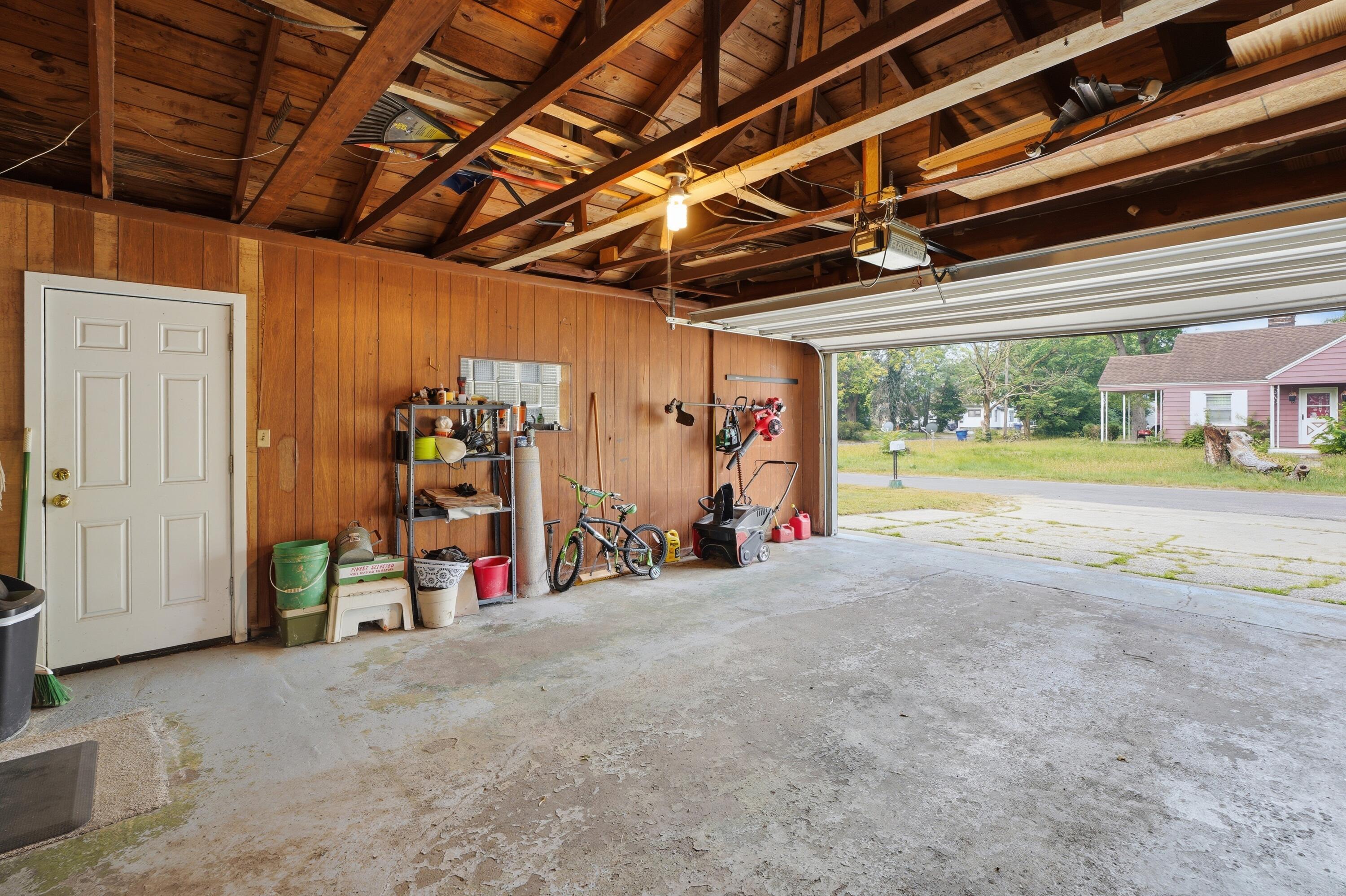 179 Clardelle Avenue Benton Harbor MI 49022