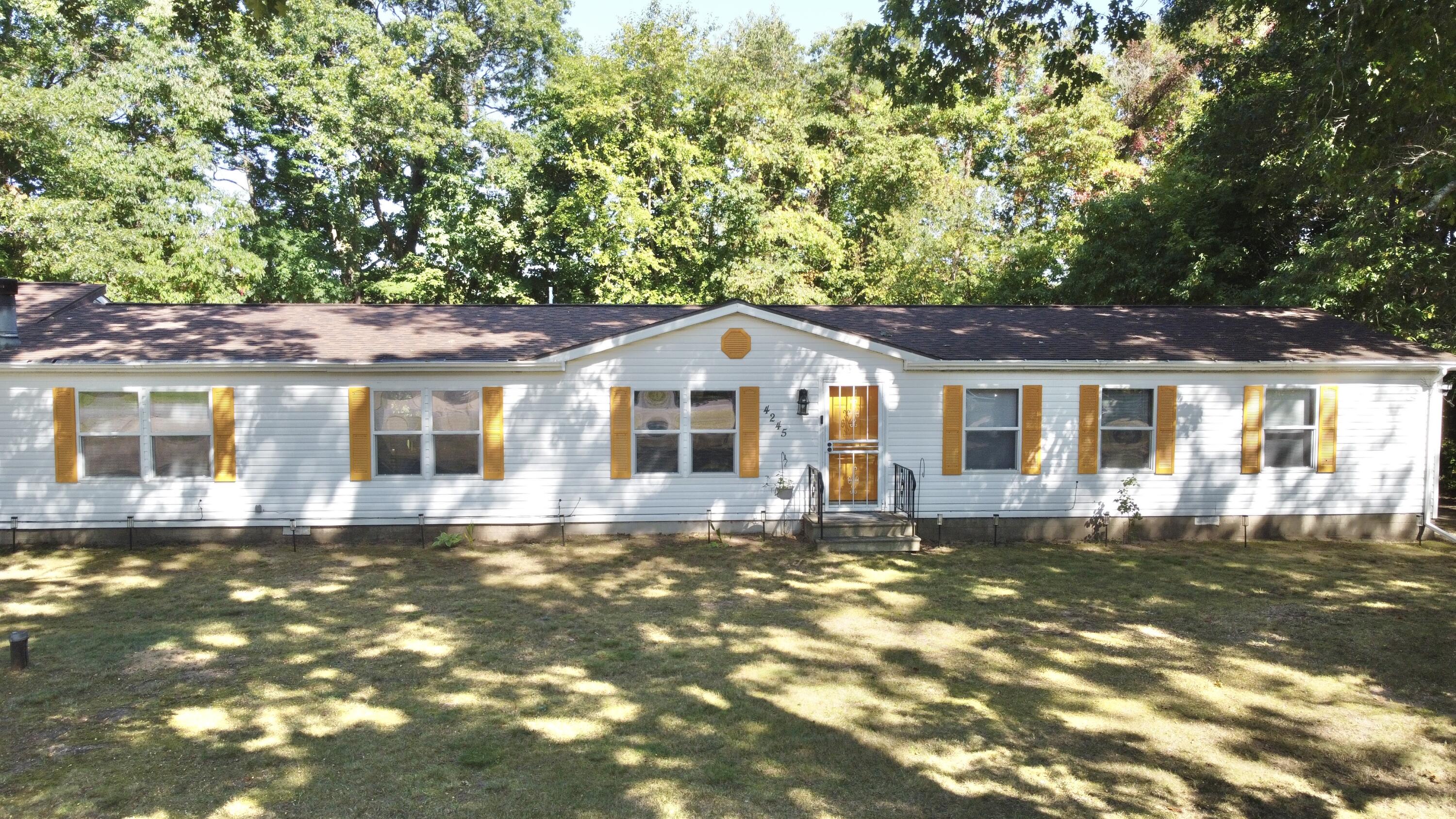 4245 Echo Road Benton Harbor MI 49022
