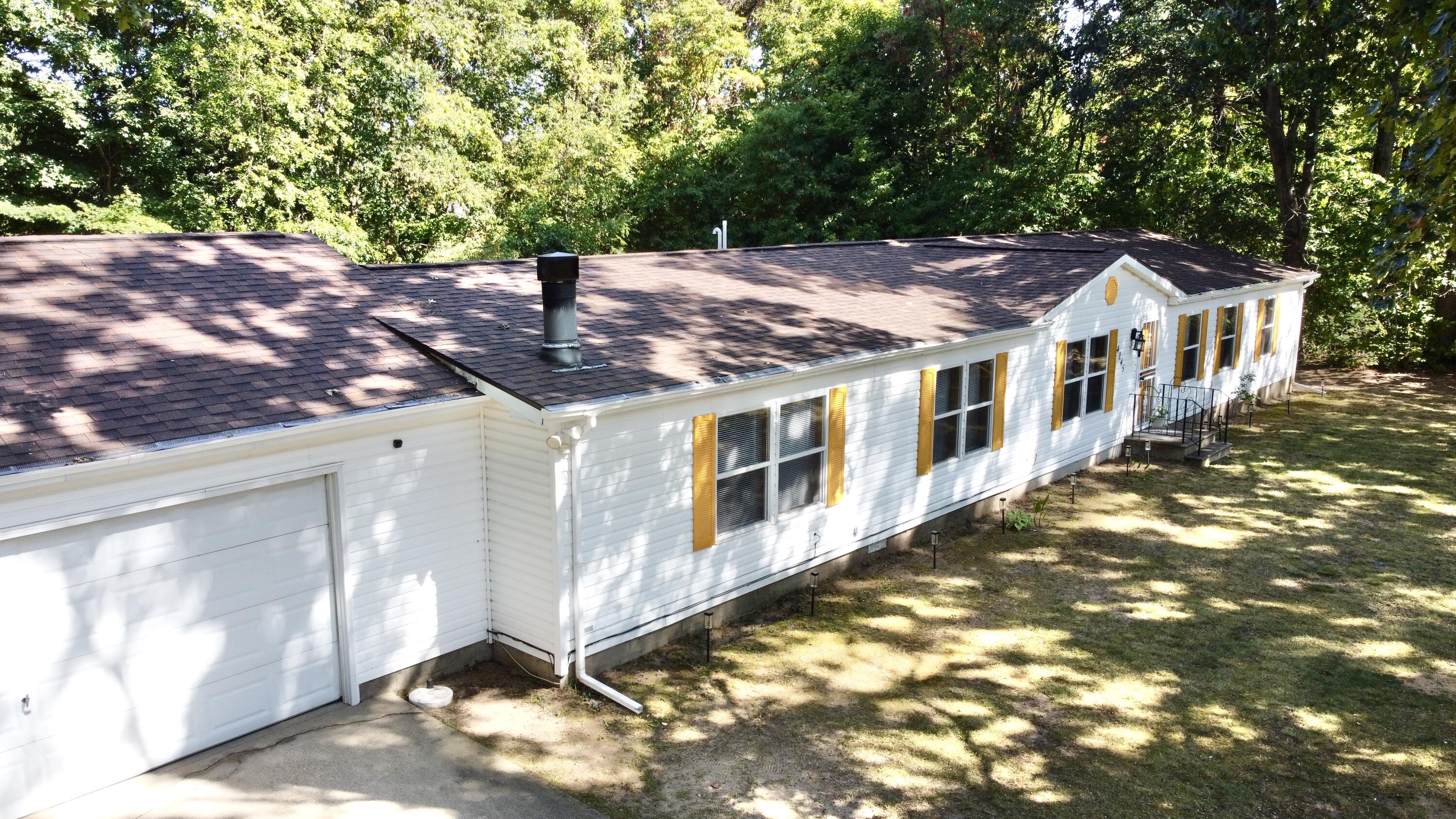 4245 Echo Road Benton Harbor MI 49022