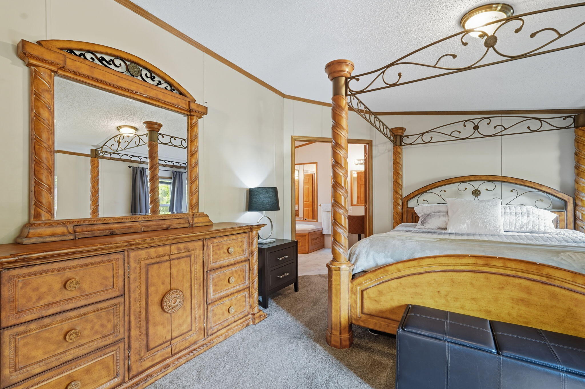 4245 Echo Road Benton Harbor MI 49022