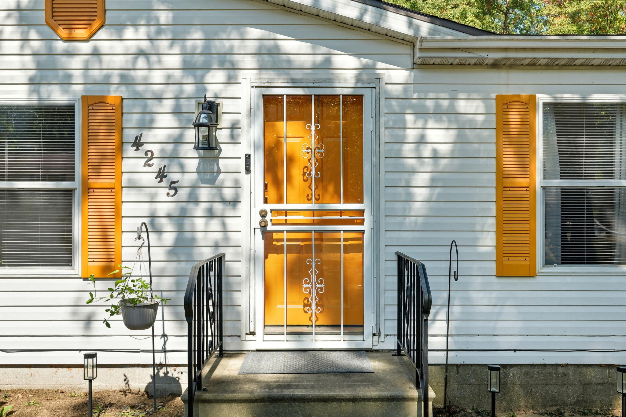 4245 Echo Road Benton Harbor MI 49022