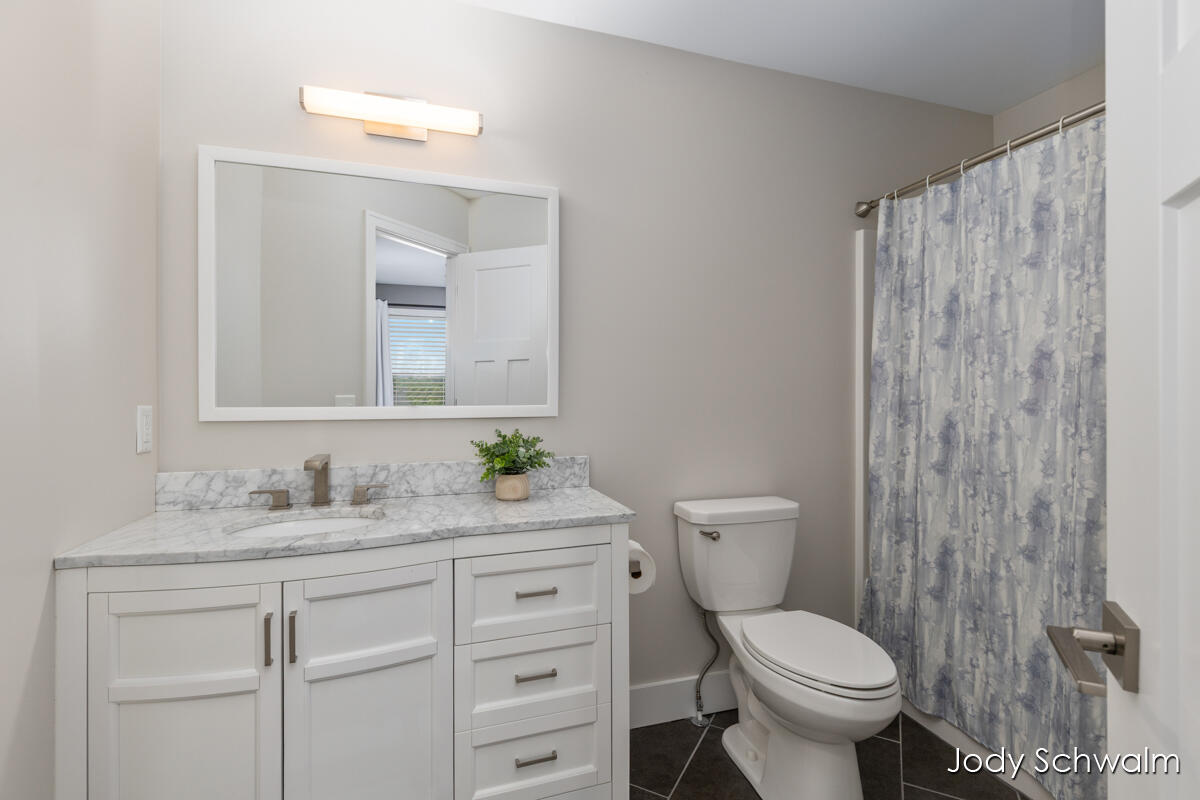3619 12 Mile Road NE Rockford MI 49341