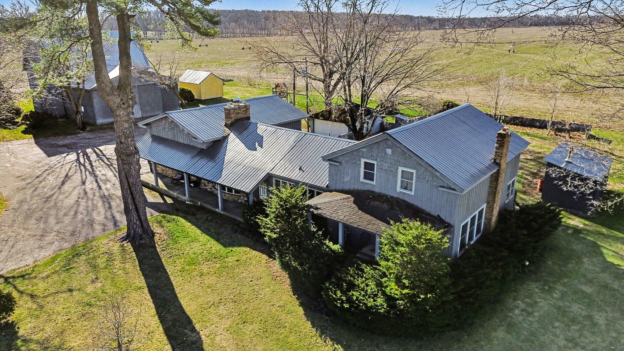59379 Territorial Road Decatur MI 49045