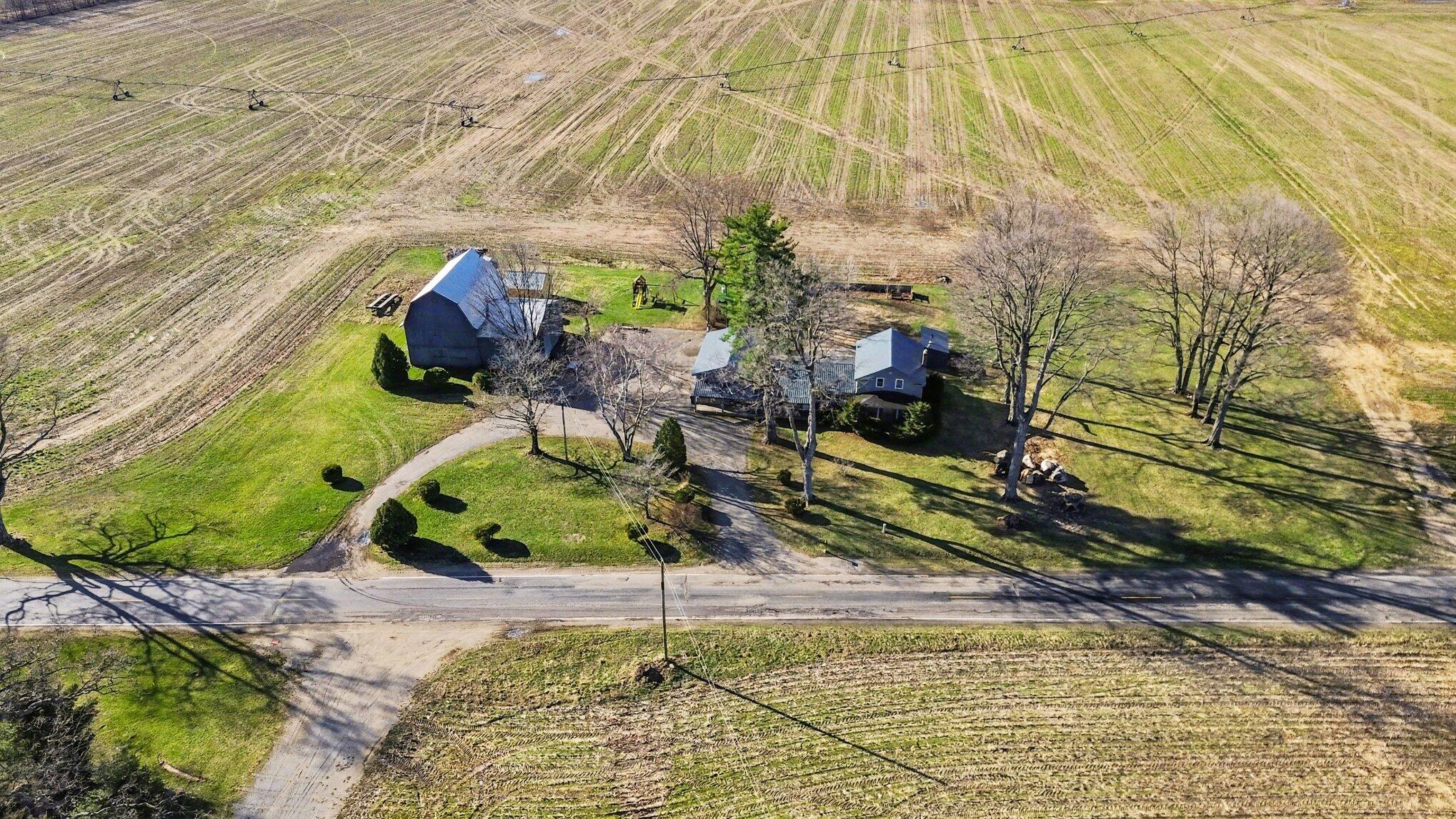 59379 Territorial Road Decatur MI 49045