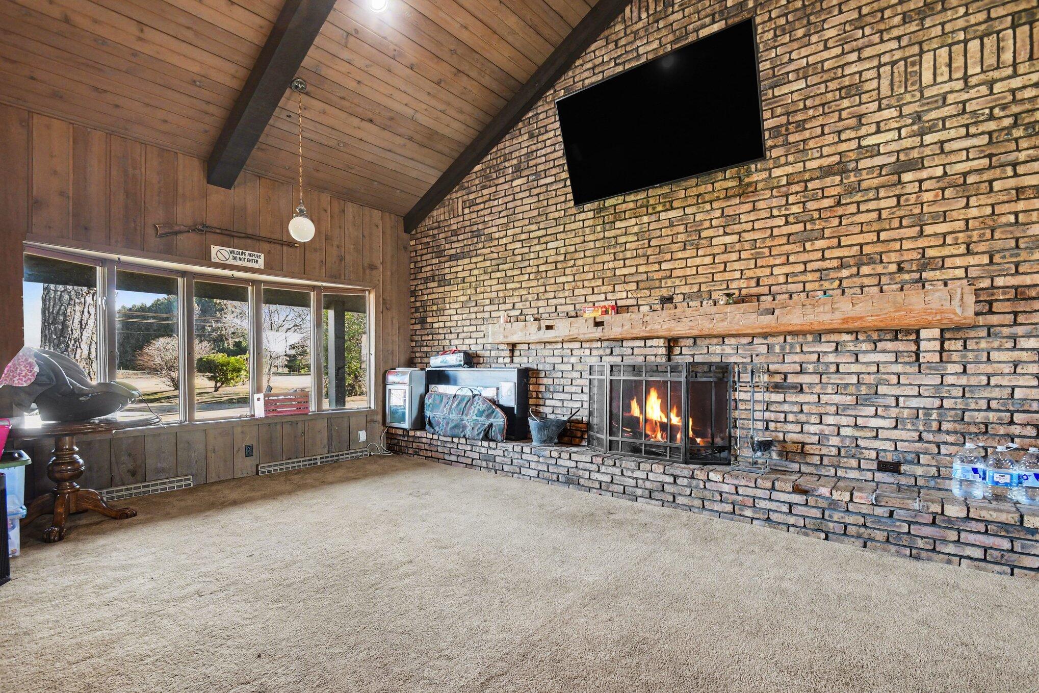 59379 Territorial Road Decatur MI 49045