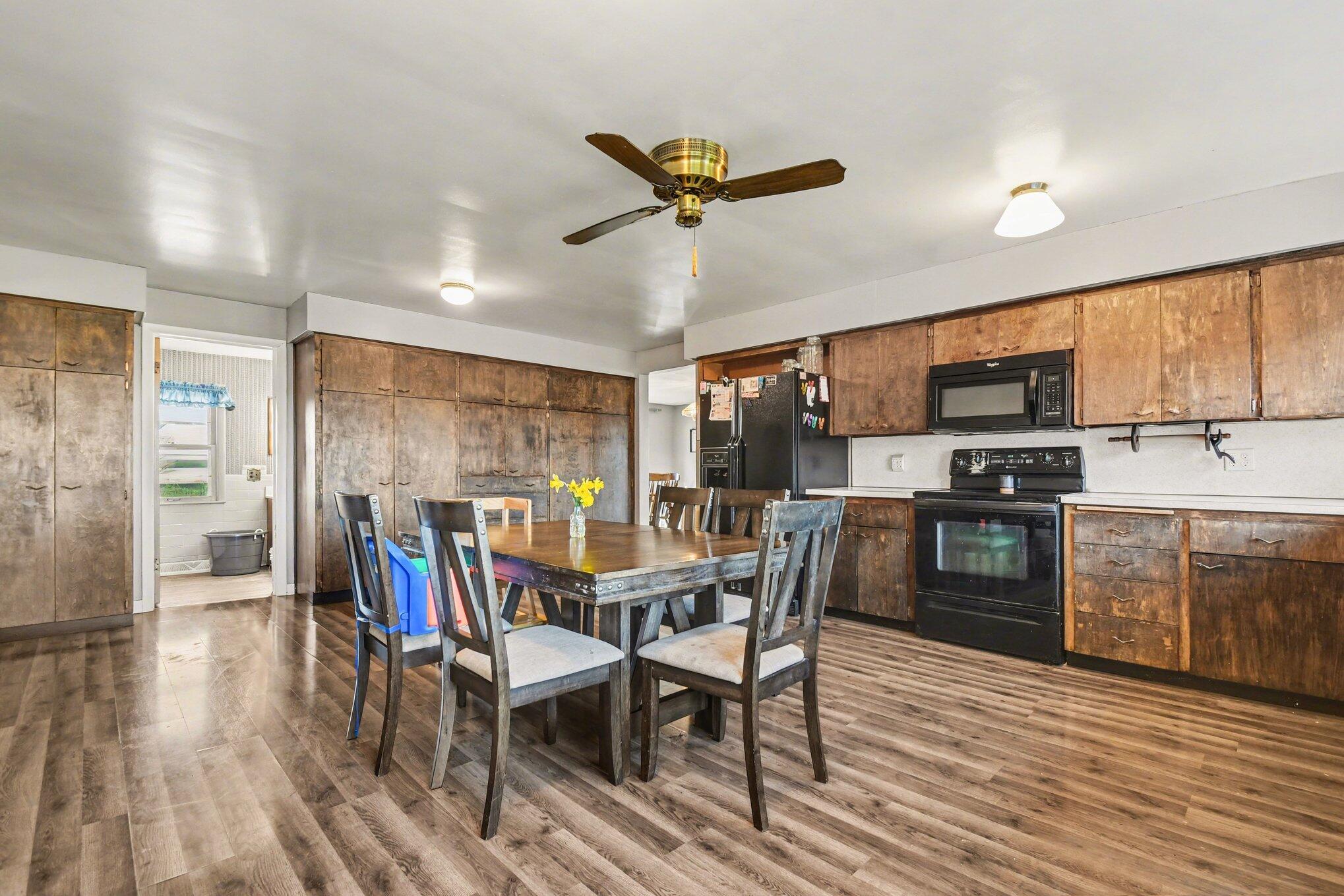 59379 Territorial Road Decatur MI 49045