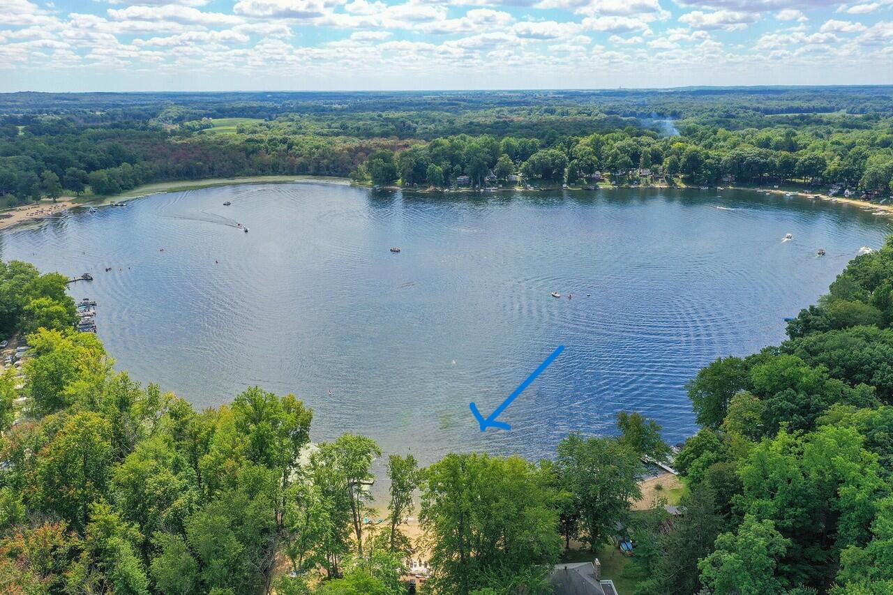 330 Charlestown Colony Buchanan MI 49107
