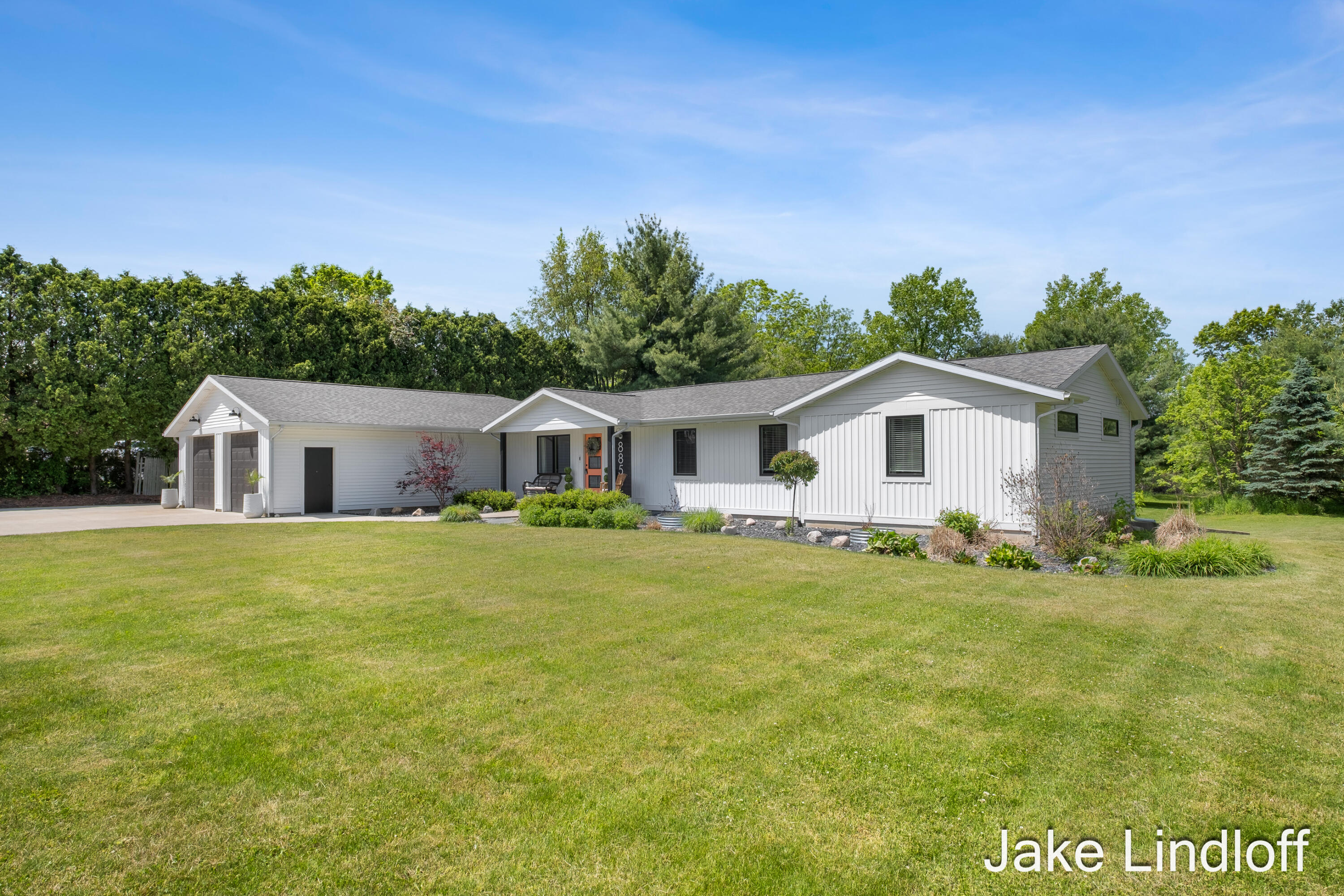 8855 Myers Lake Avenue NE Rockford MI 49341