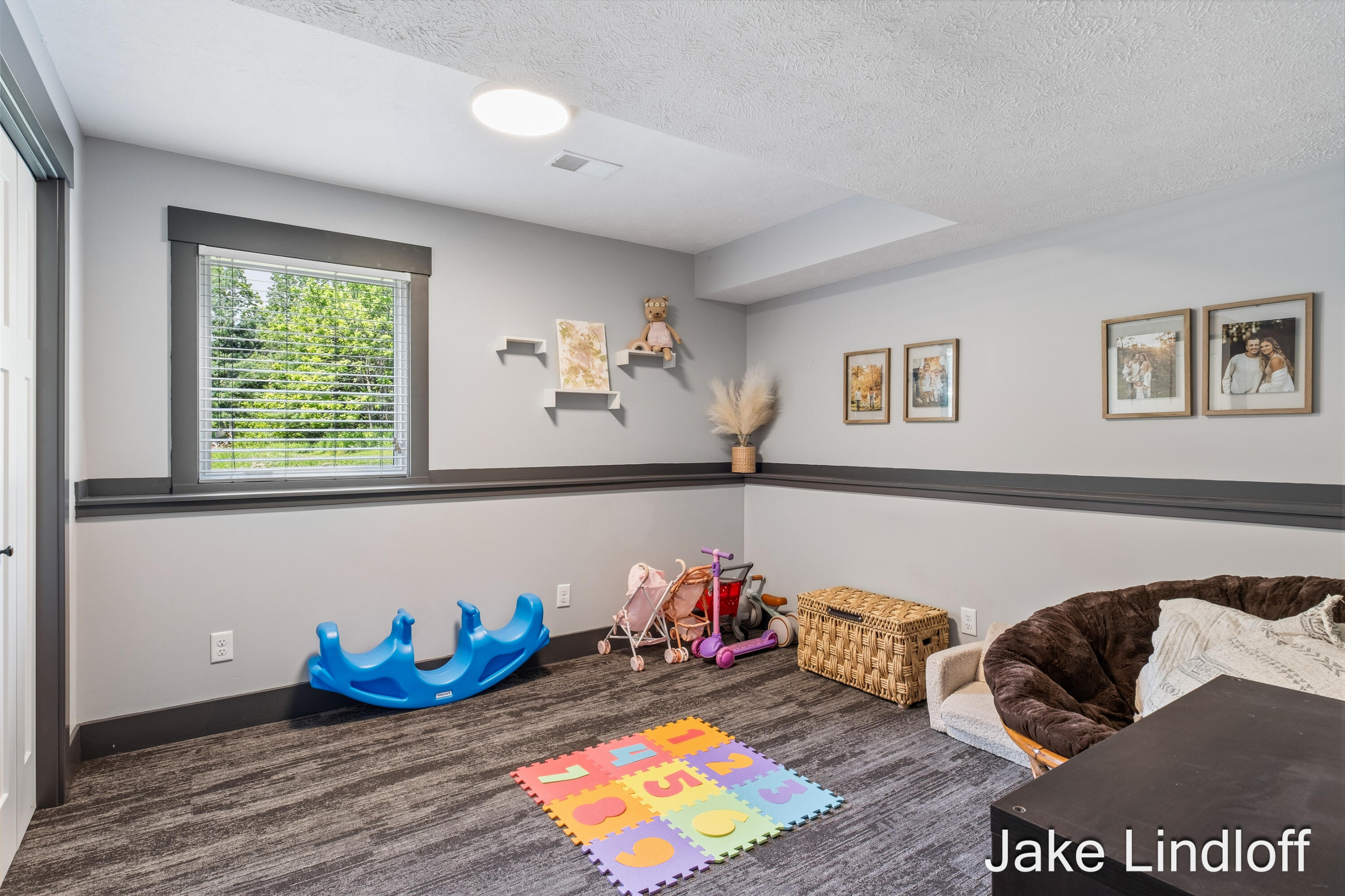 8855 Myers Lake Avenue NE Rockford MI 49341