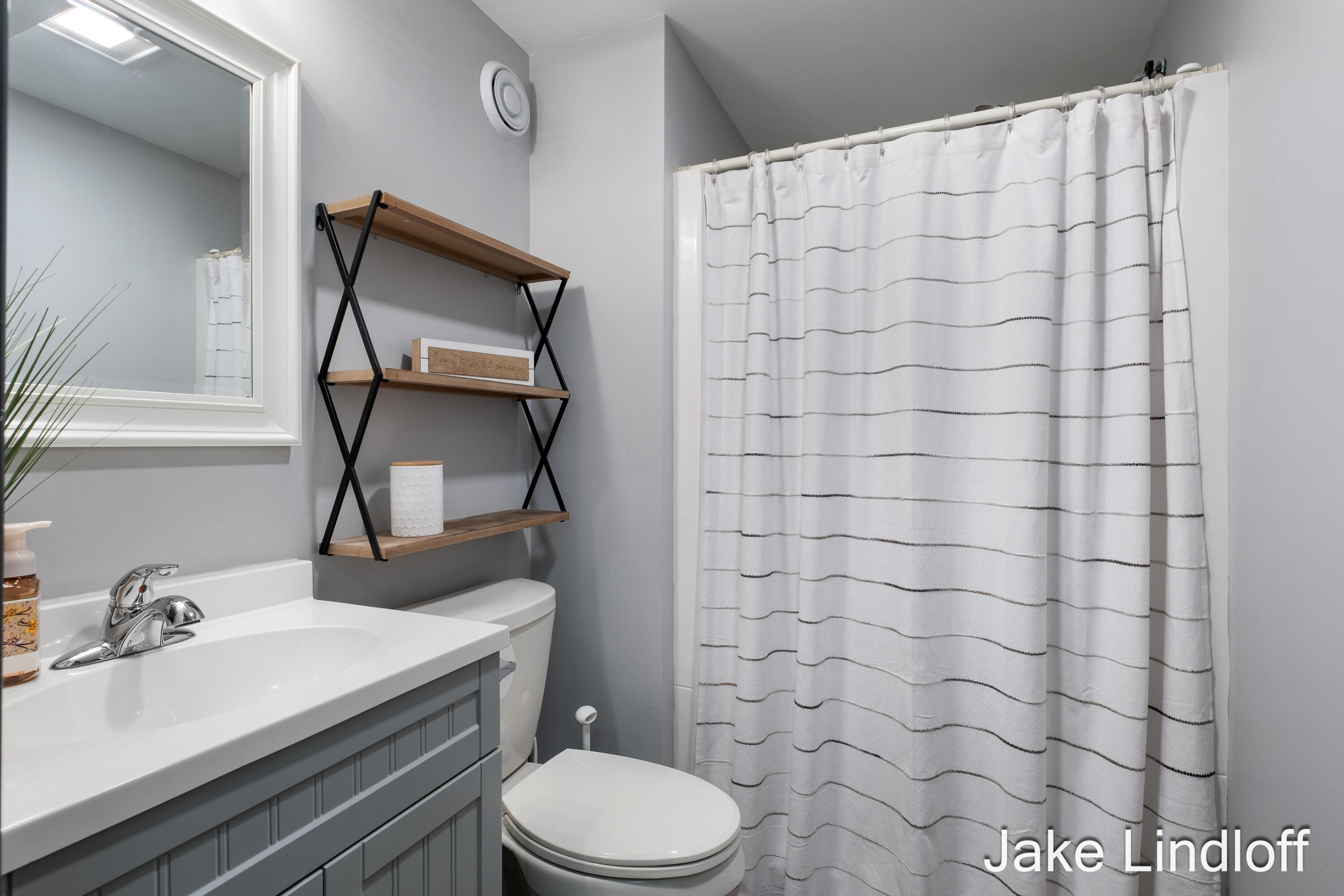 8855 Myers Lake Avenue NE Rockford MI 49341