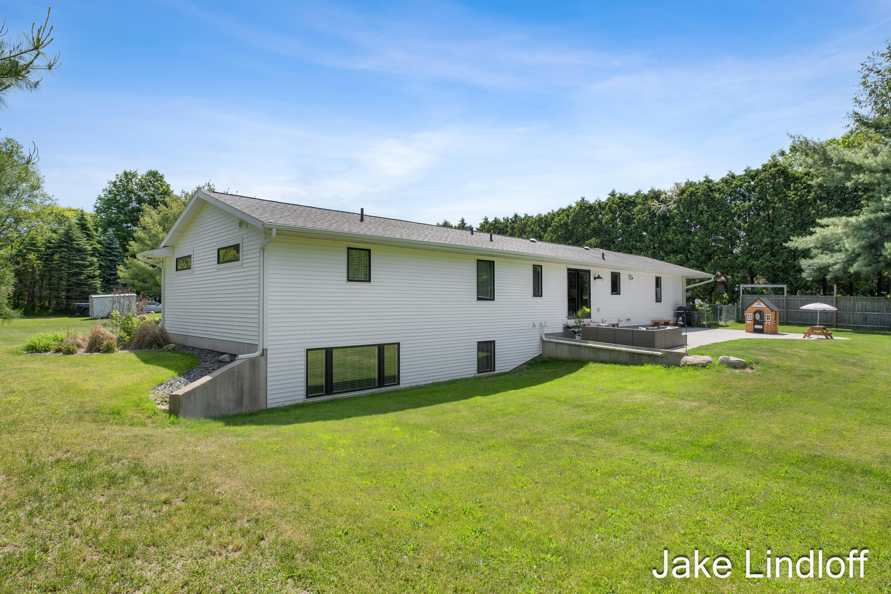 8855 Myers Lake Avenue NE Rockford MI 49341