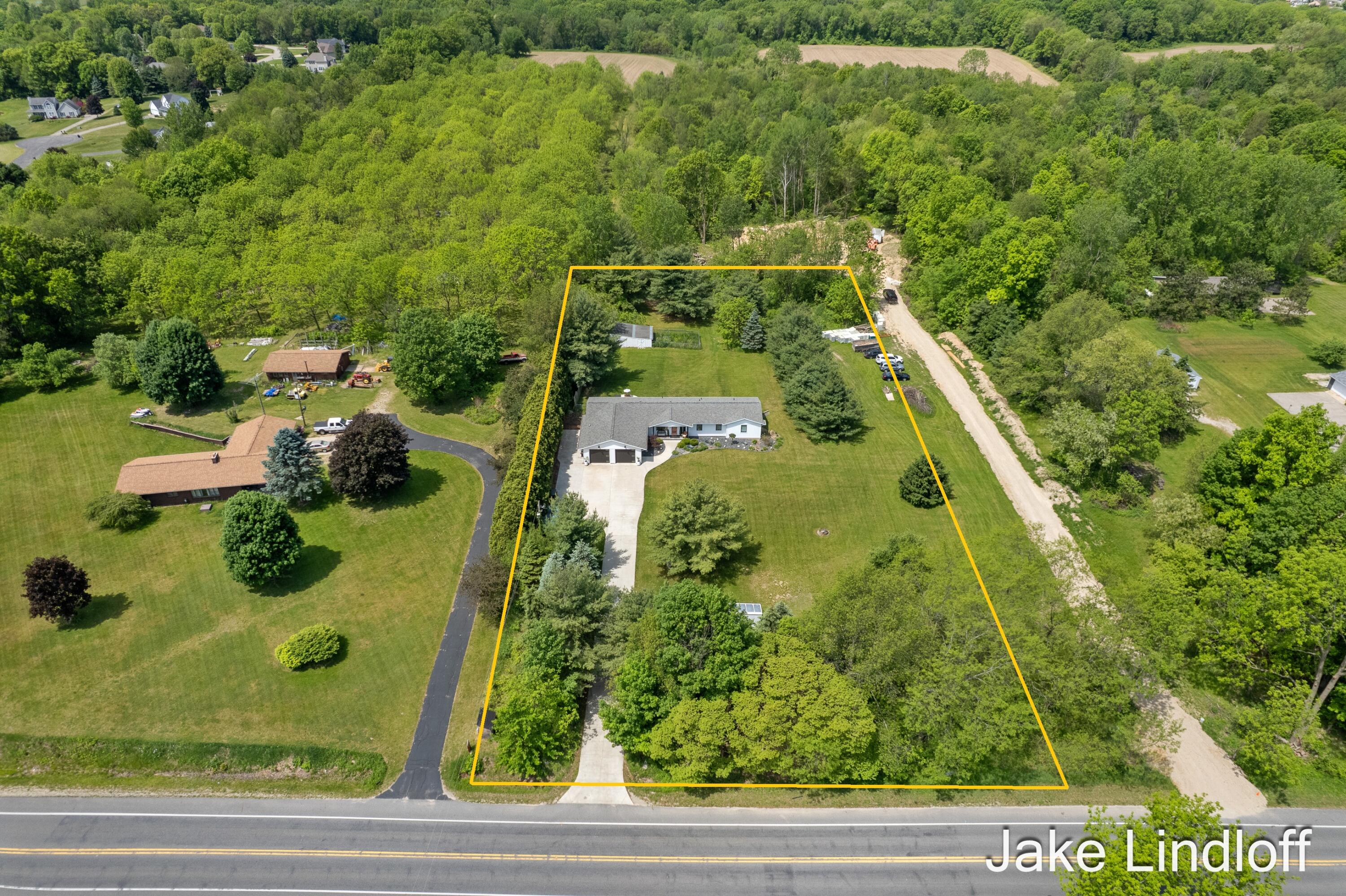 8855 Myers Lake Avenue NE Rockford MI 49341