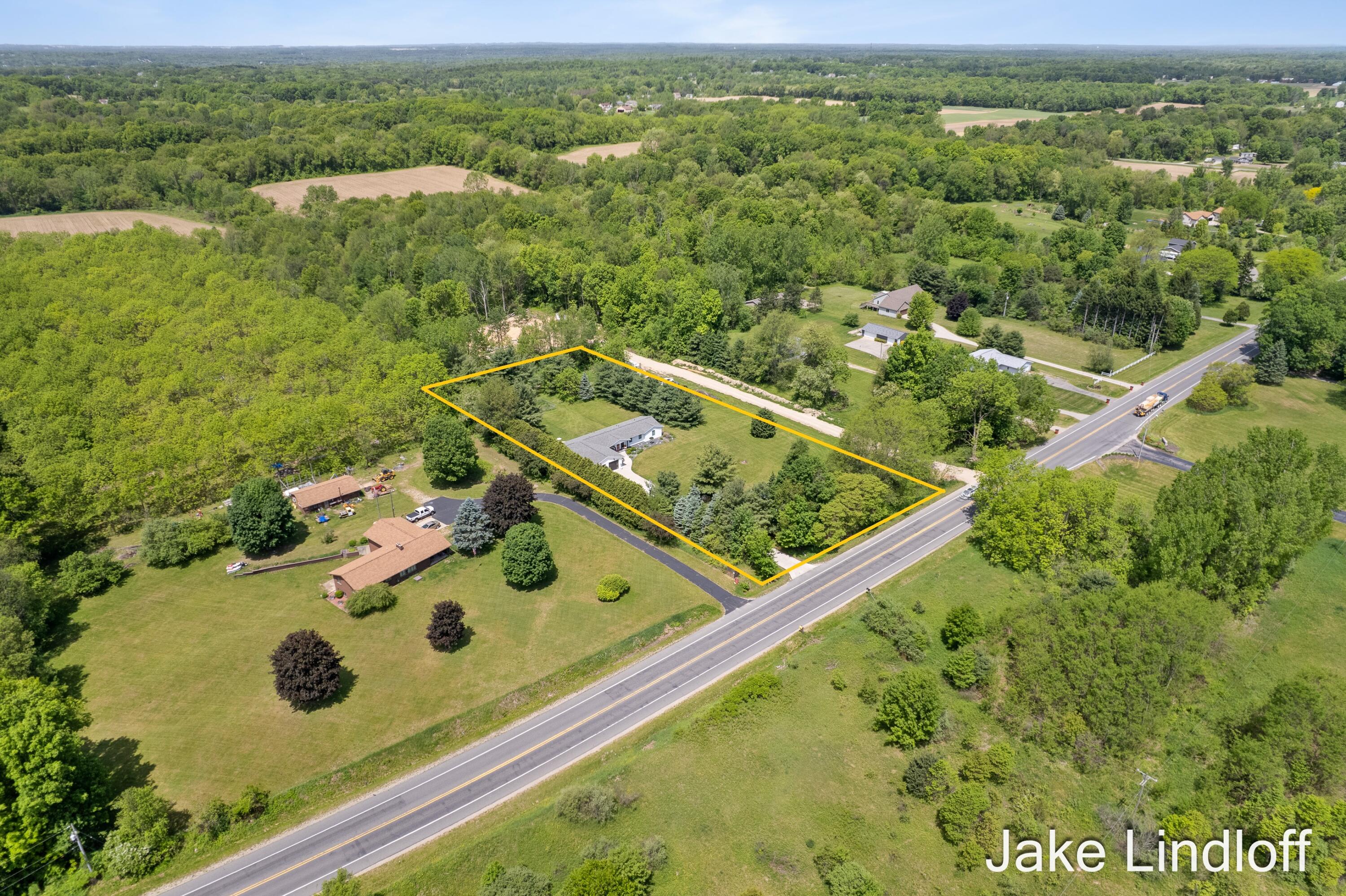 8855 Myers Lake Avenue NE Rockford MI 49341