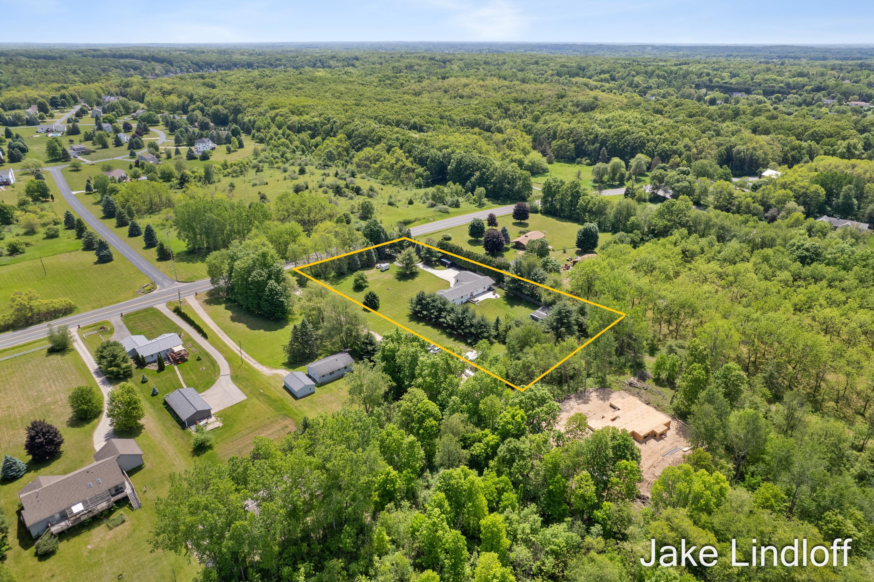8855 Myers Lake Avenue NE Rockford MI 49341