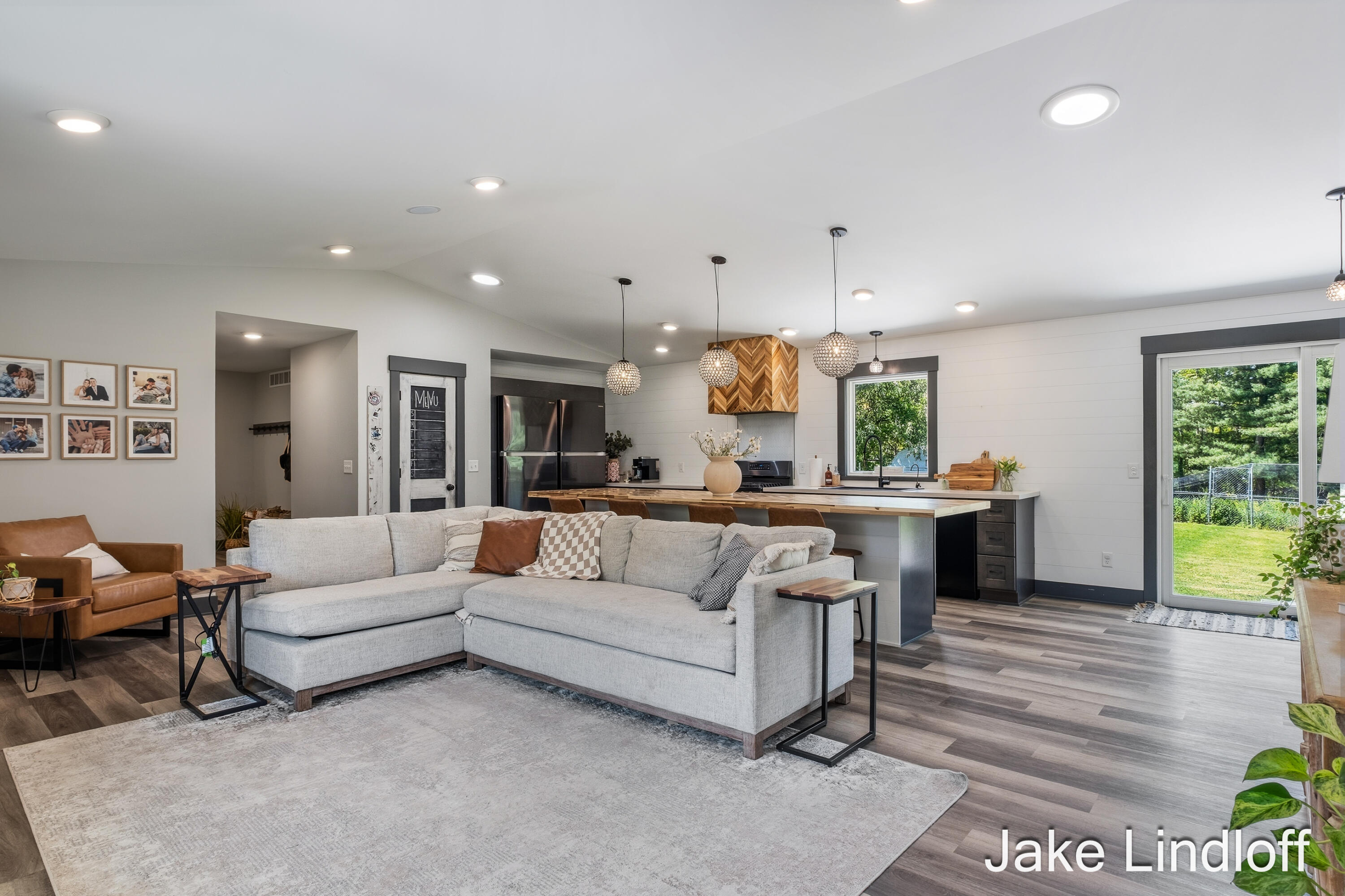 8855 Myers Lake Avenue NE Rockford MI 49341