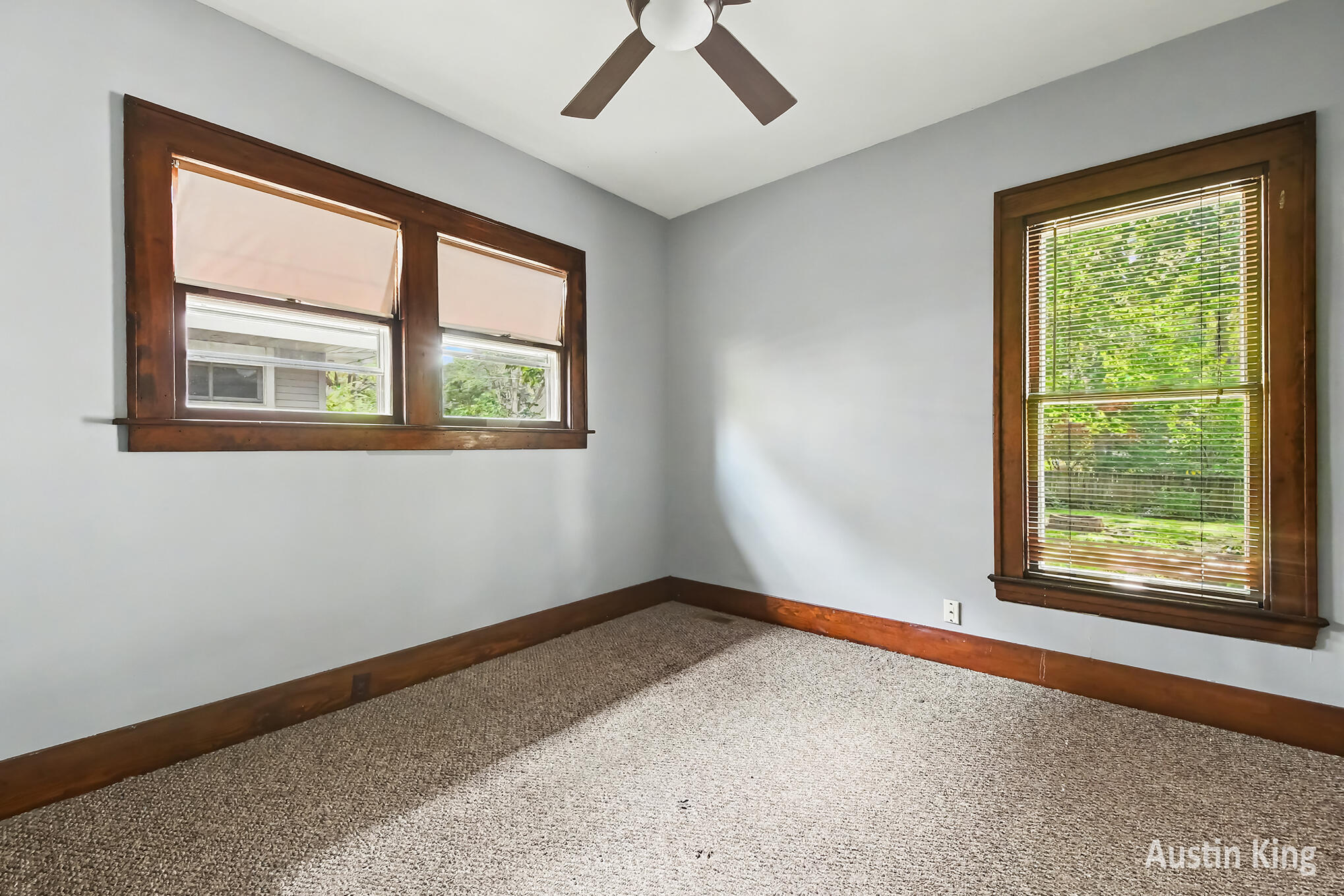 512 Curtis Street NE Grand Rapids MI 49505