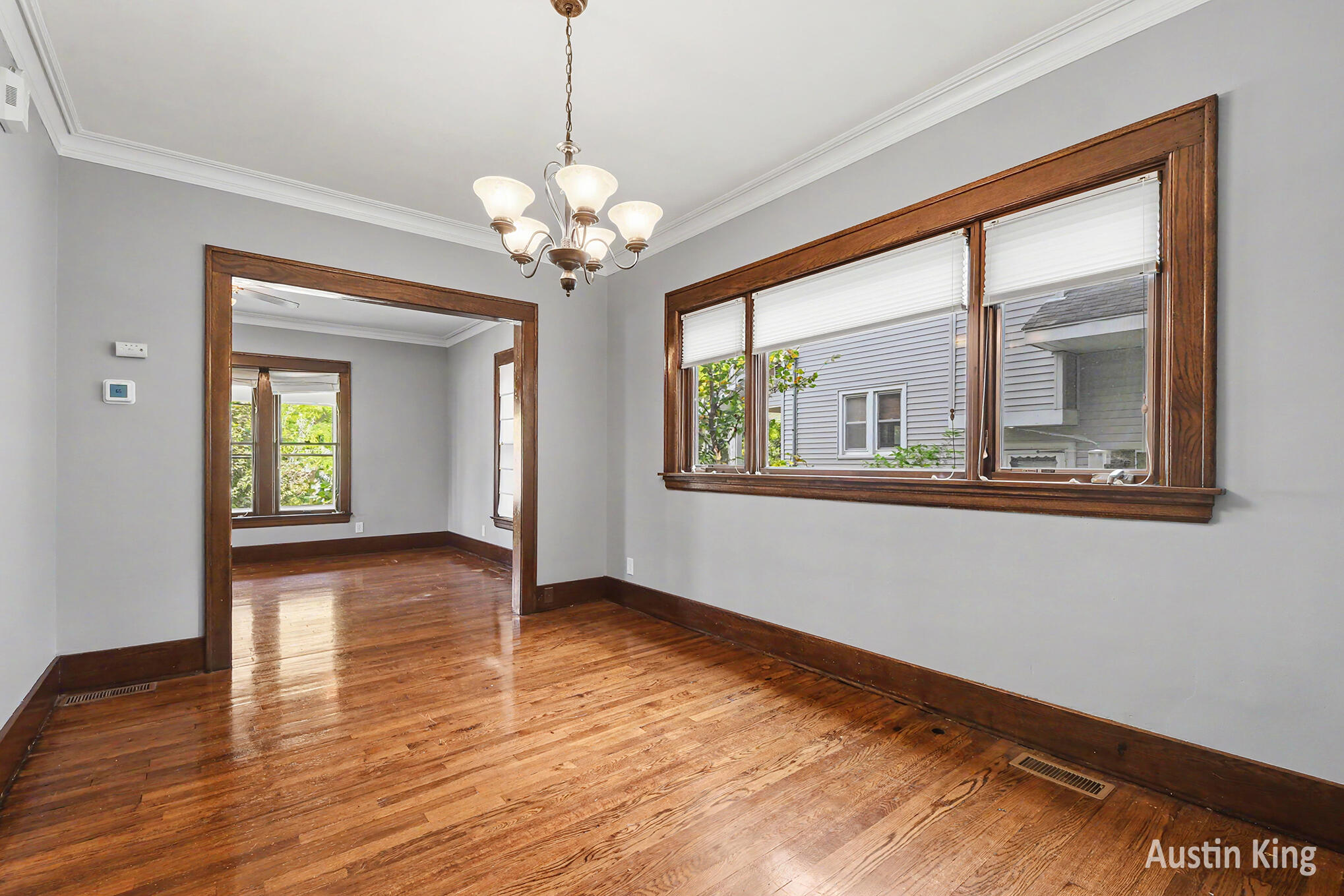 512 Curtis Street NE Grand Rapids MI 49505