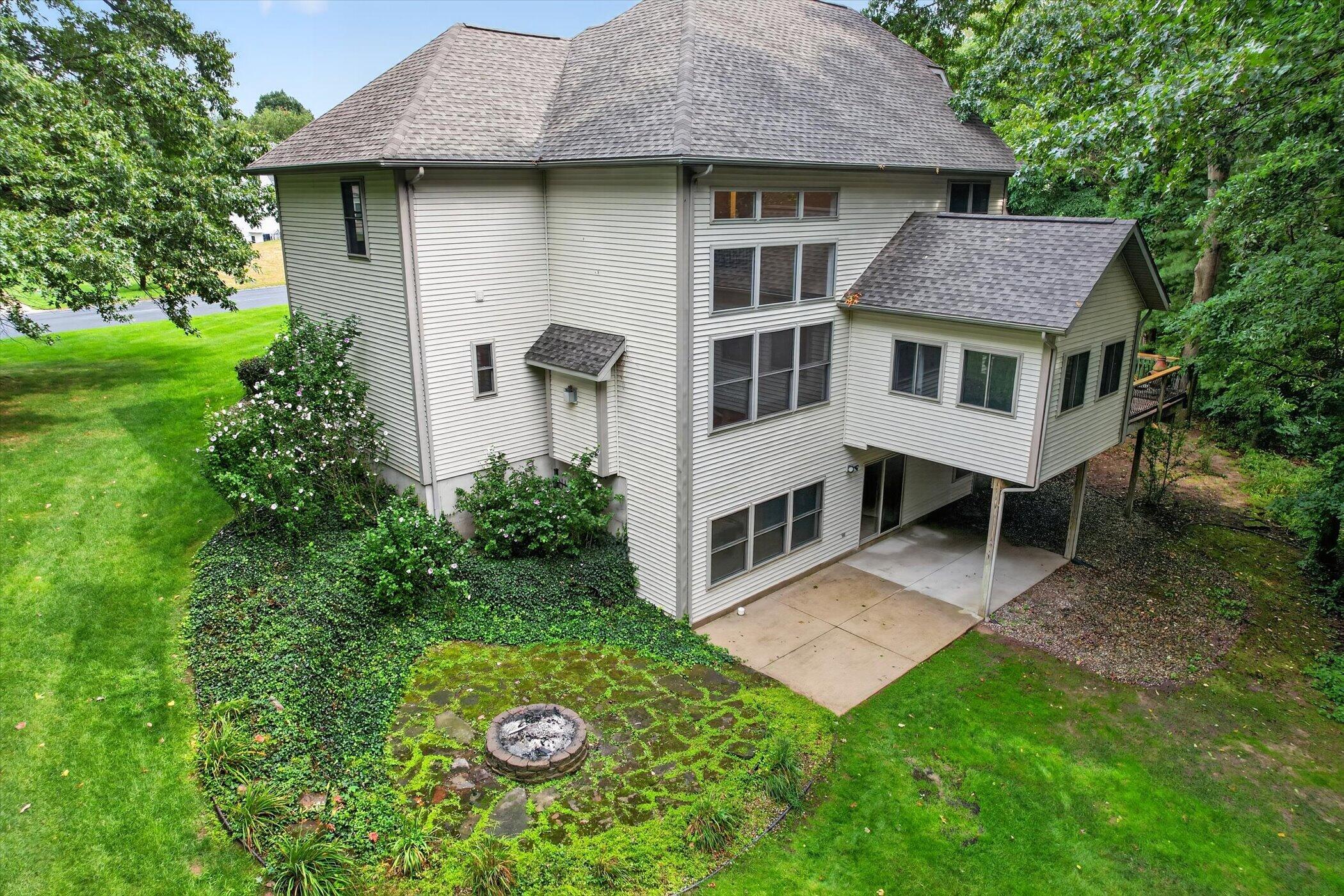 5284 Tillman Drive Kalamazoo MI 49009