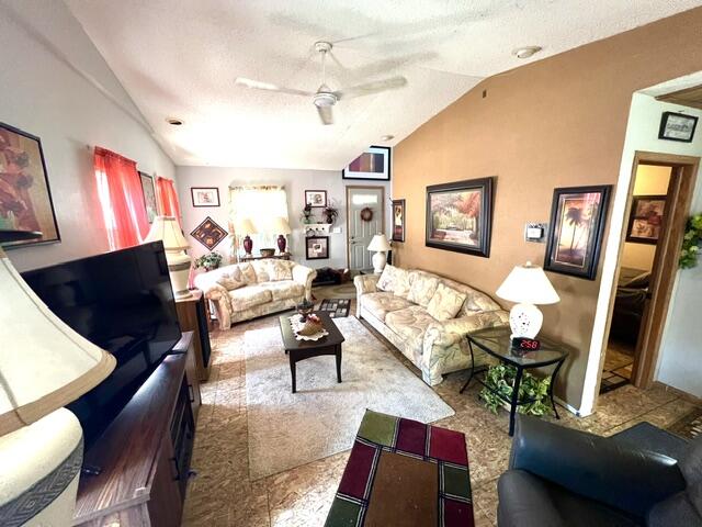 709 Oak Avenue Muskegon MI 49442