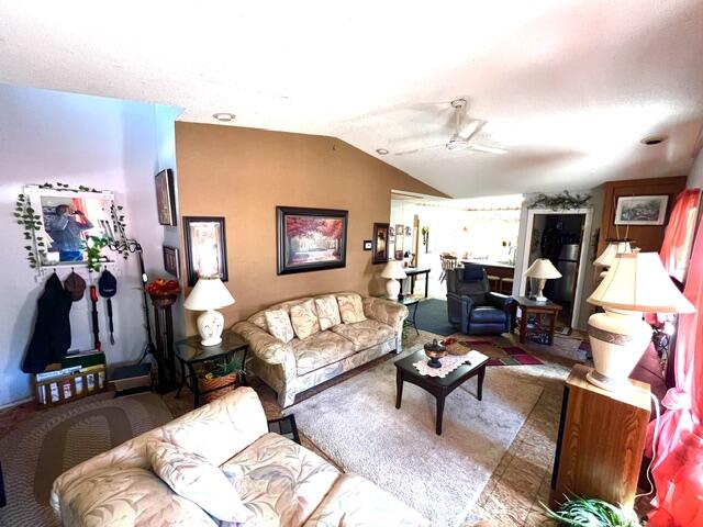 709 Oak Avenue Muskegon MI 49442
