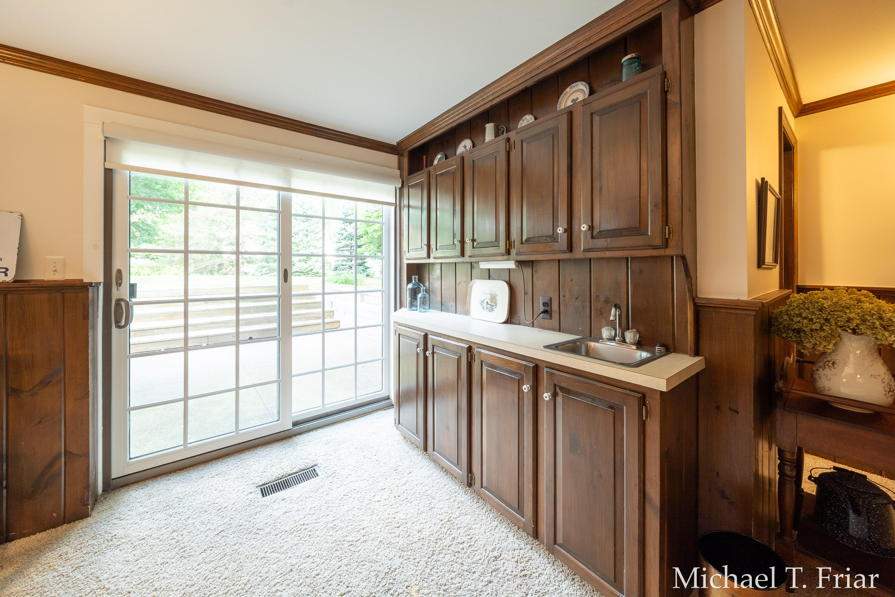 6479 Ridgemont Drive SE Grand Rapids MI 49546