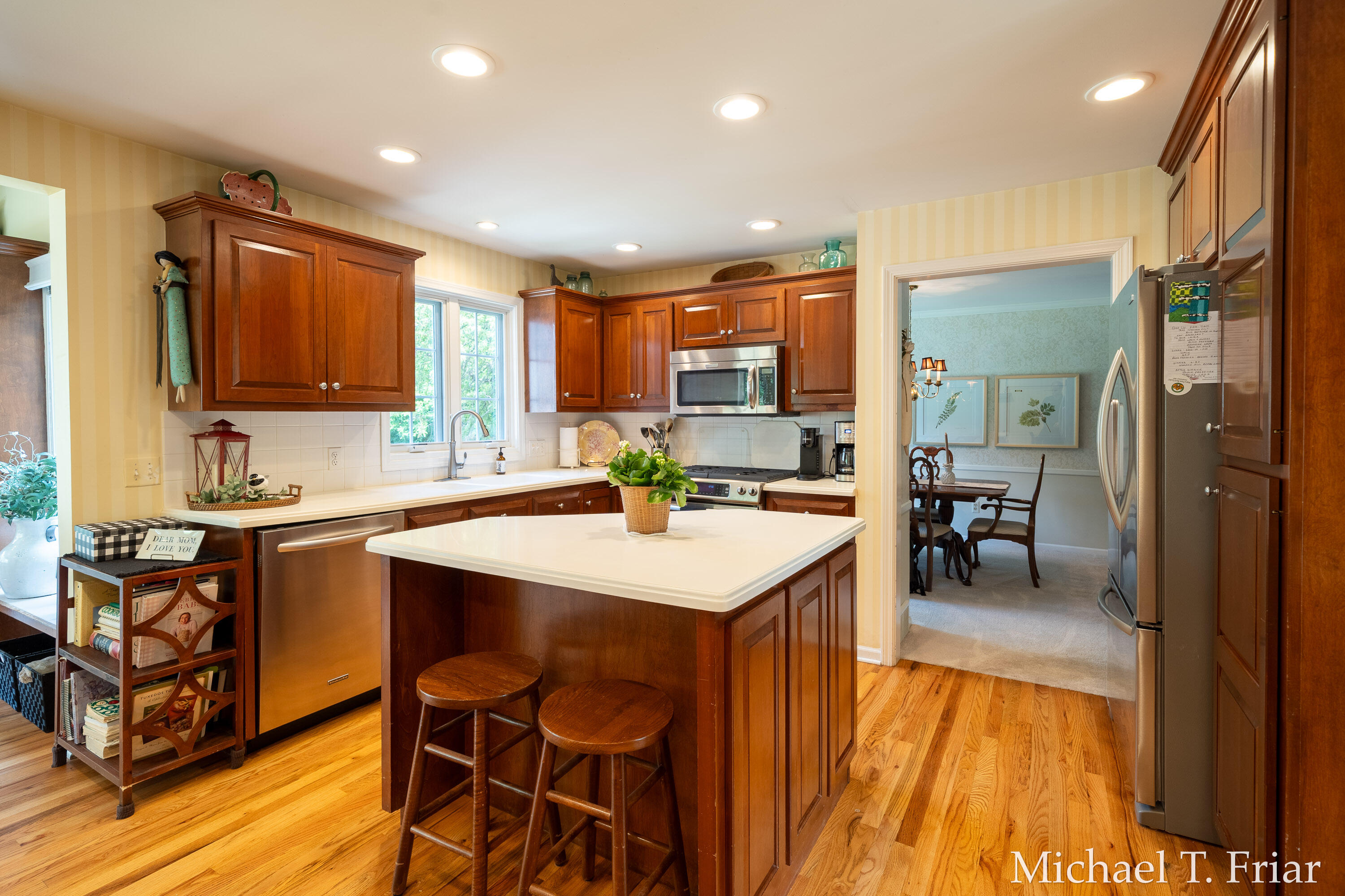 6479 Ridgemont Drive SE Grand Rapids MI 49546