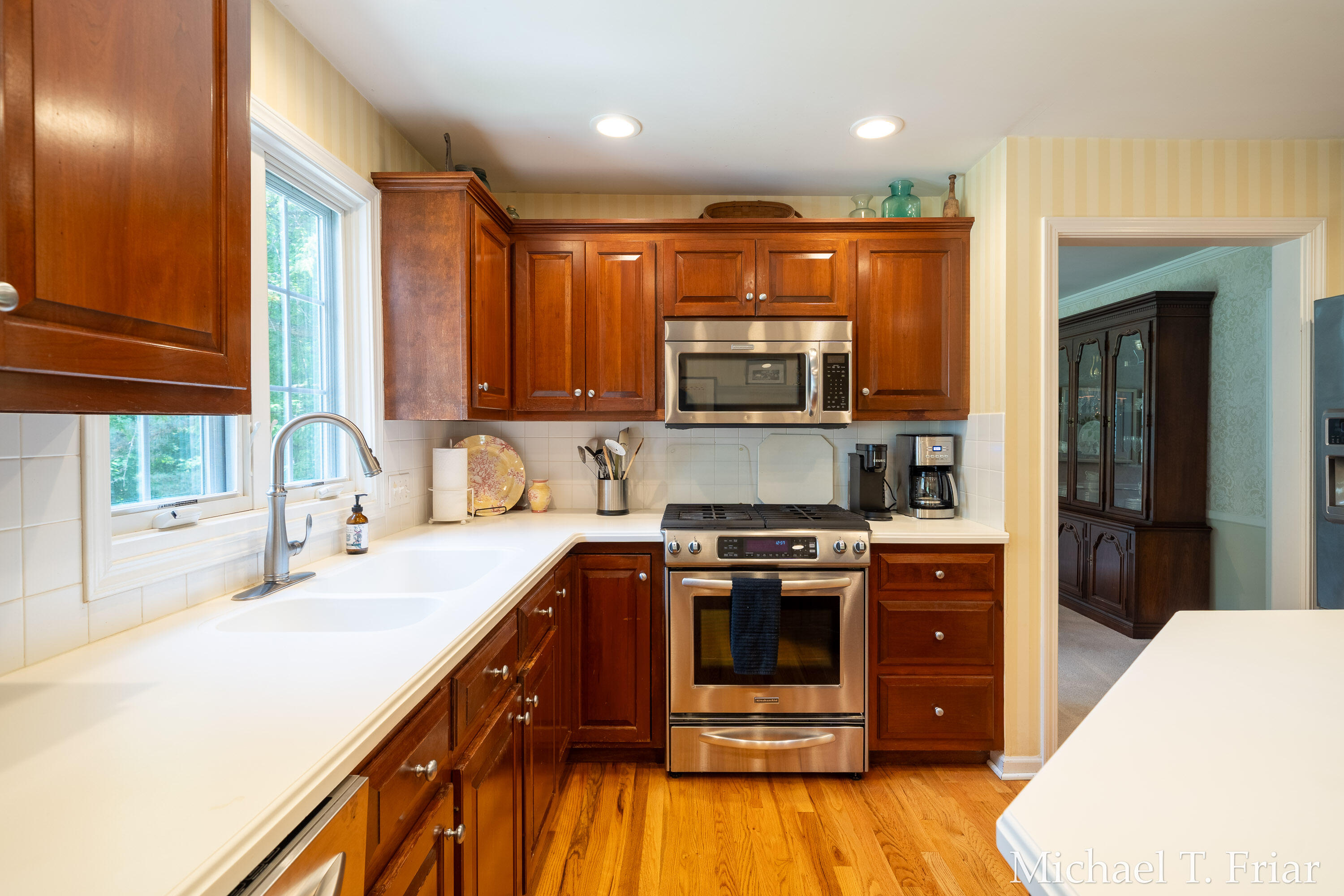 6479 Ridgemont Drive SE Grand Rapids MI 49546
