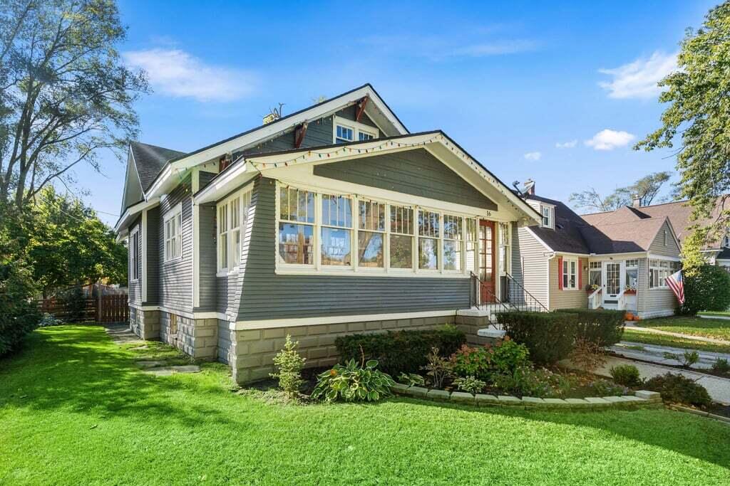 16 W 21st Street Holland MI 49423