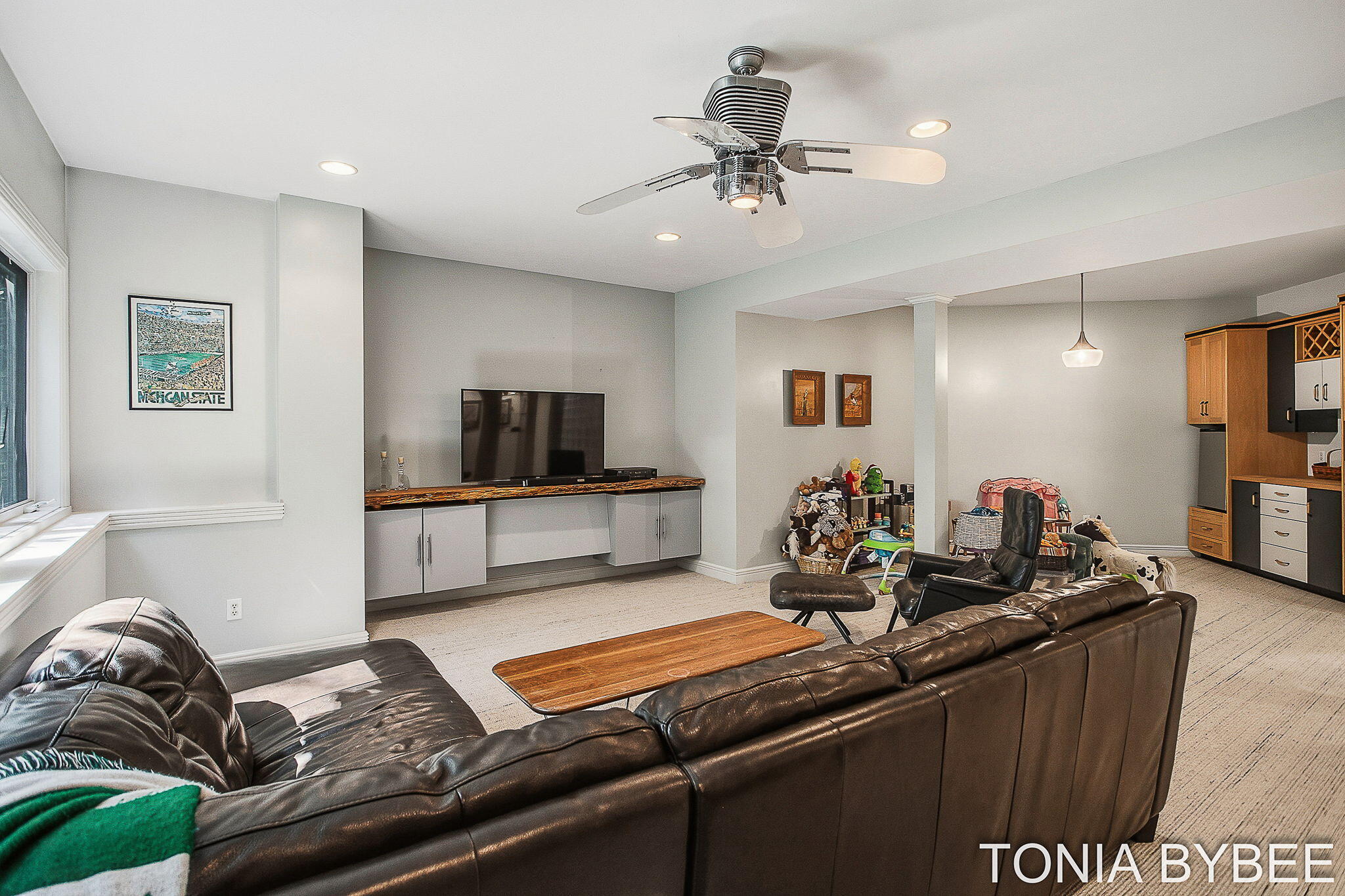 2302 Timberlee Drive Holland MI 49424