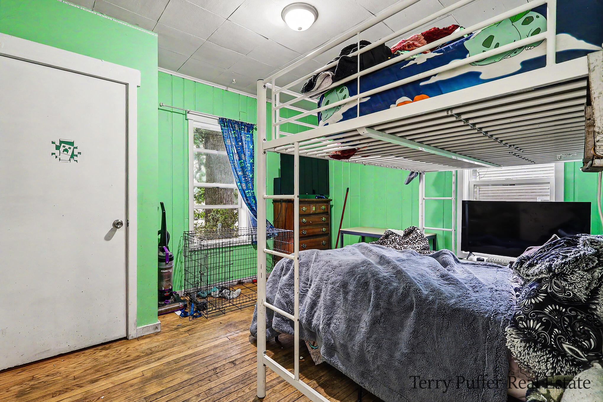 488 W Southern Avenue Muskegon MI 49441