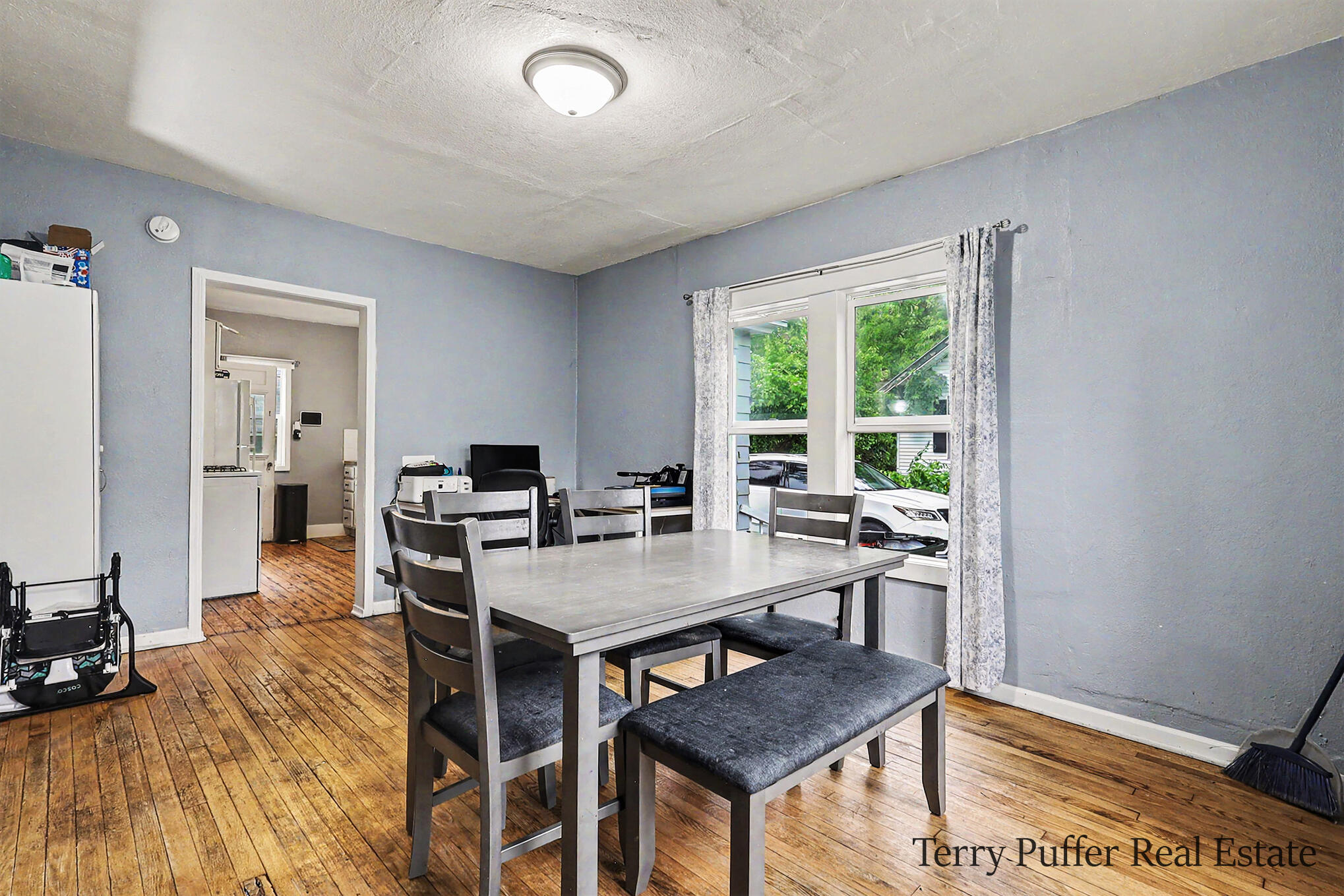 488 W Southern Avenue Muskegon MI 49441