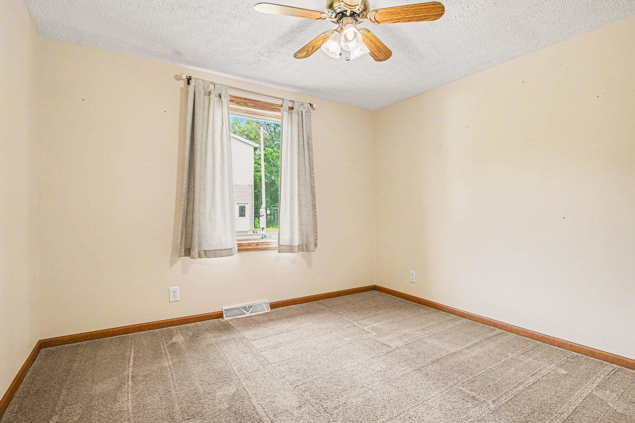 69728 Calvin Center Road Cassopolis MI 49031