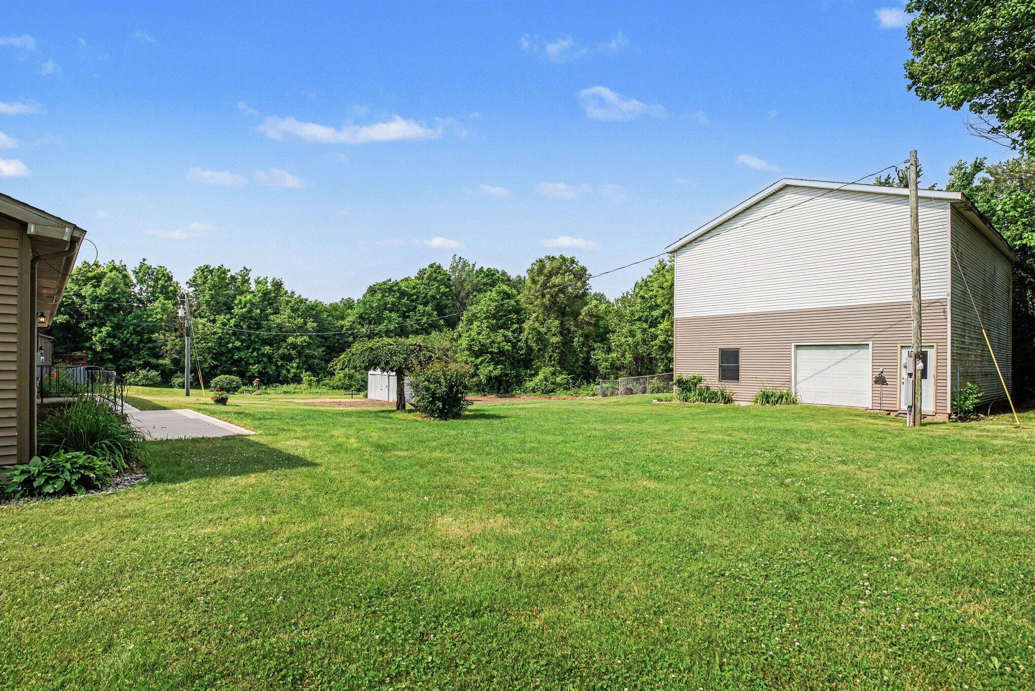69728 Calvin Center Road Cassopolis MI 49031