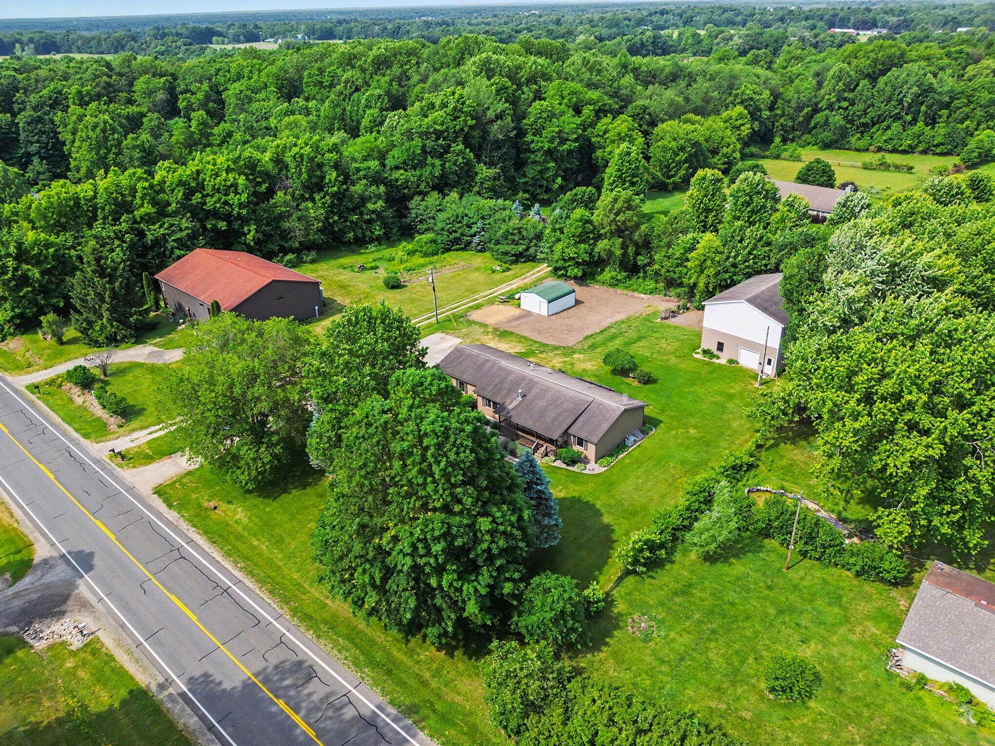 69728 Calvin Center Road Cassopolis MI 49031