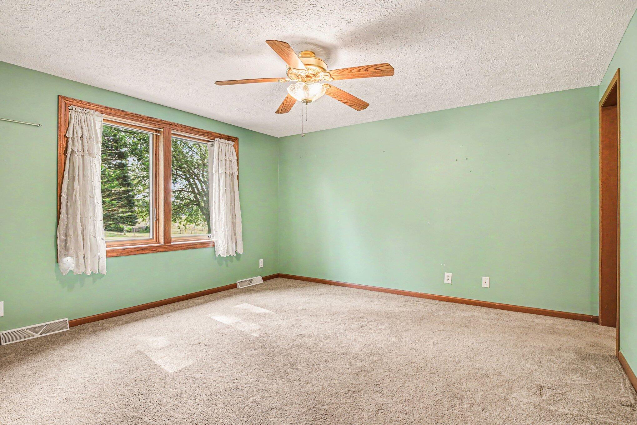 69728 Calvin Center Road Cassopolis MI 49031
