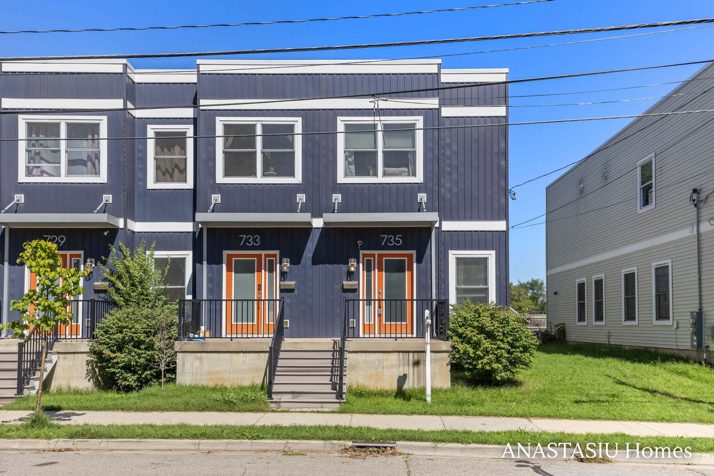 735 Bates Street SE Grand Rapids MI 49503