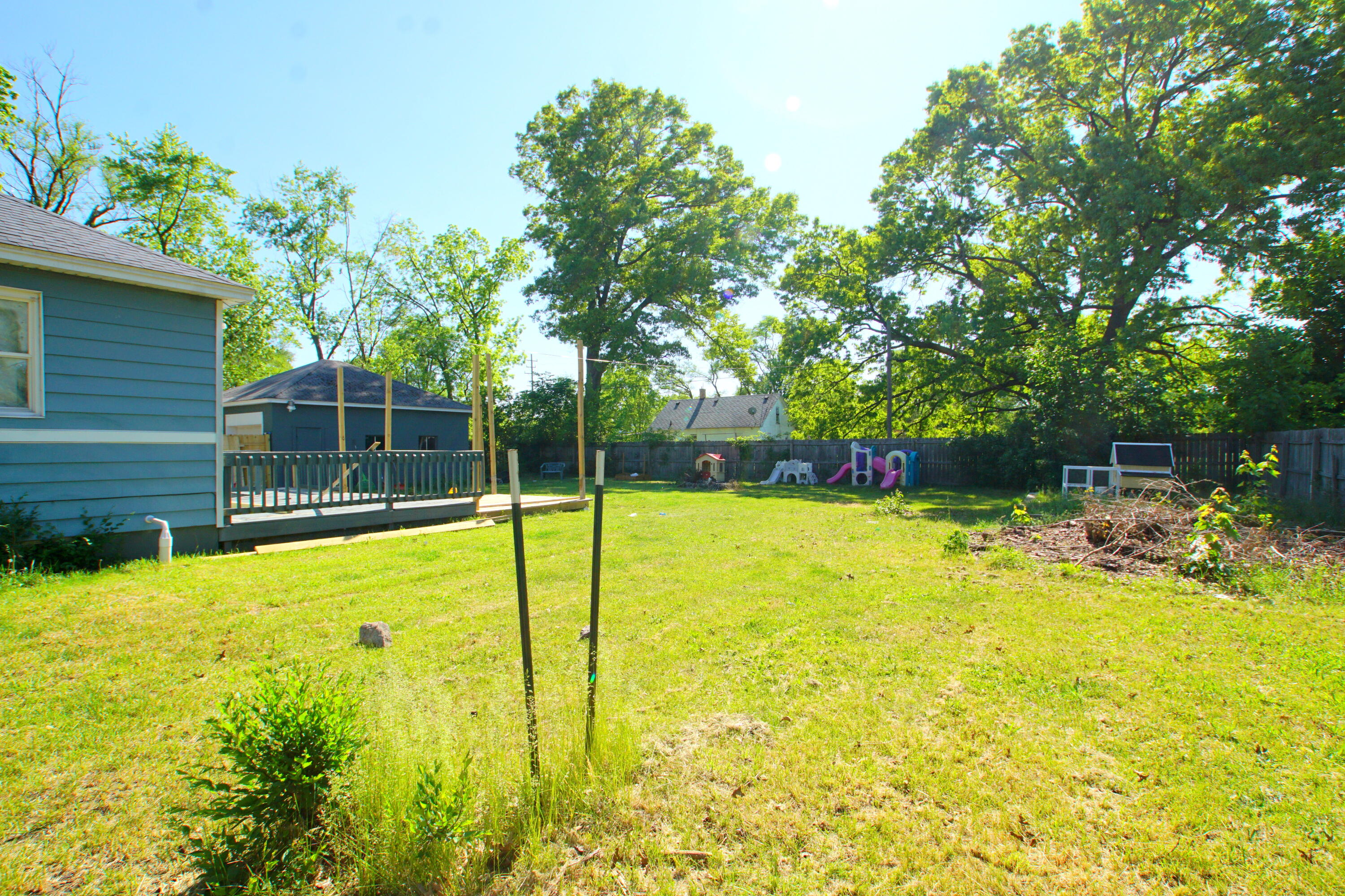 1719 Huizenga Street Muskegon MI 49442
