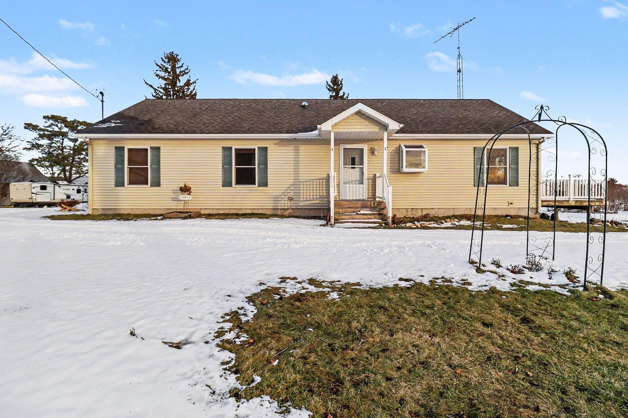 4646 N Anderson Road Ludington MI 49431