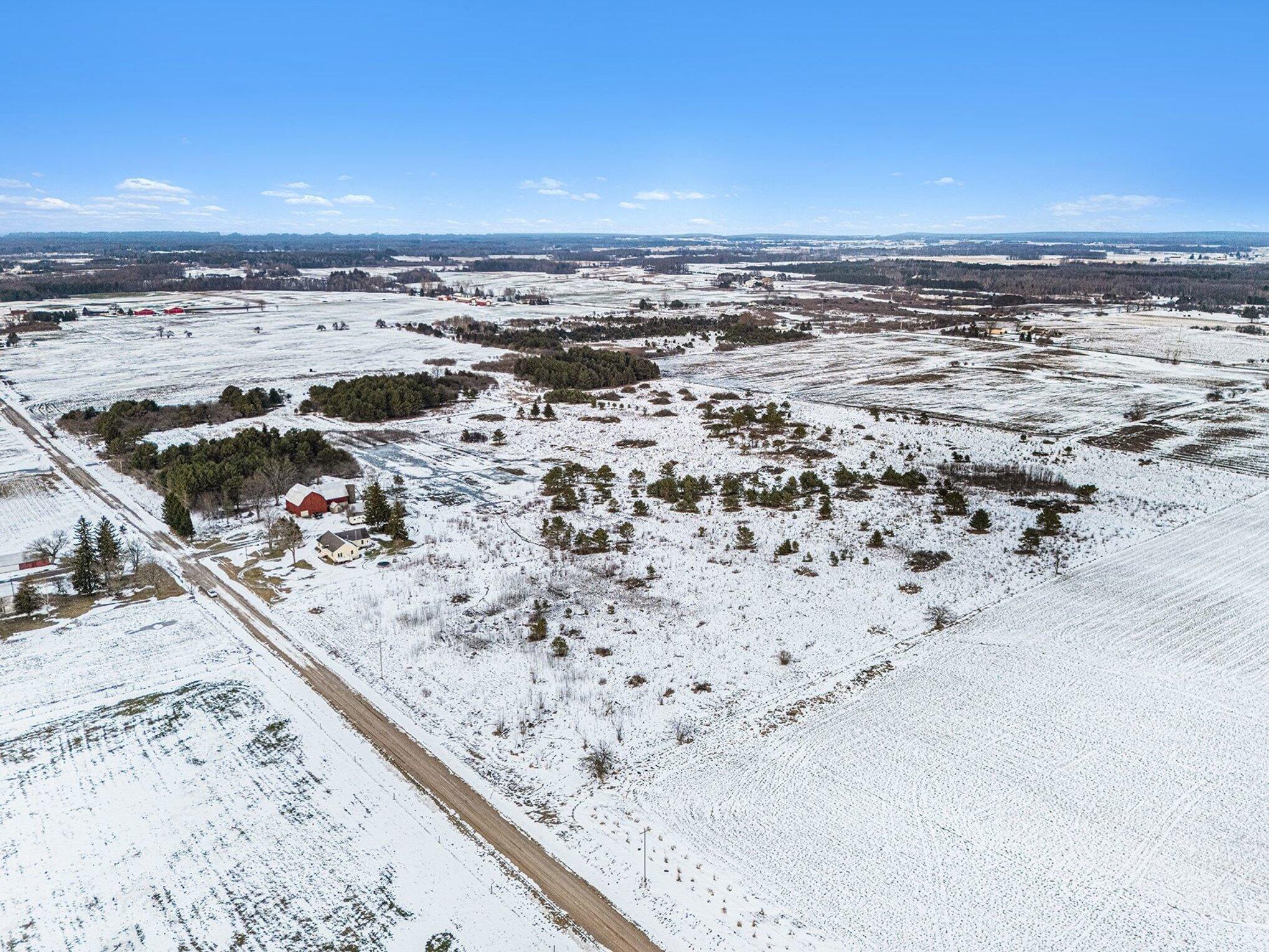 4646 N Anderson Road Ludington MI 49431