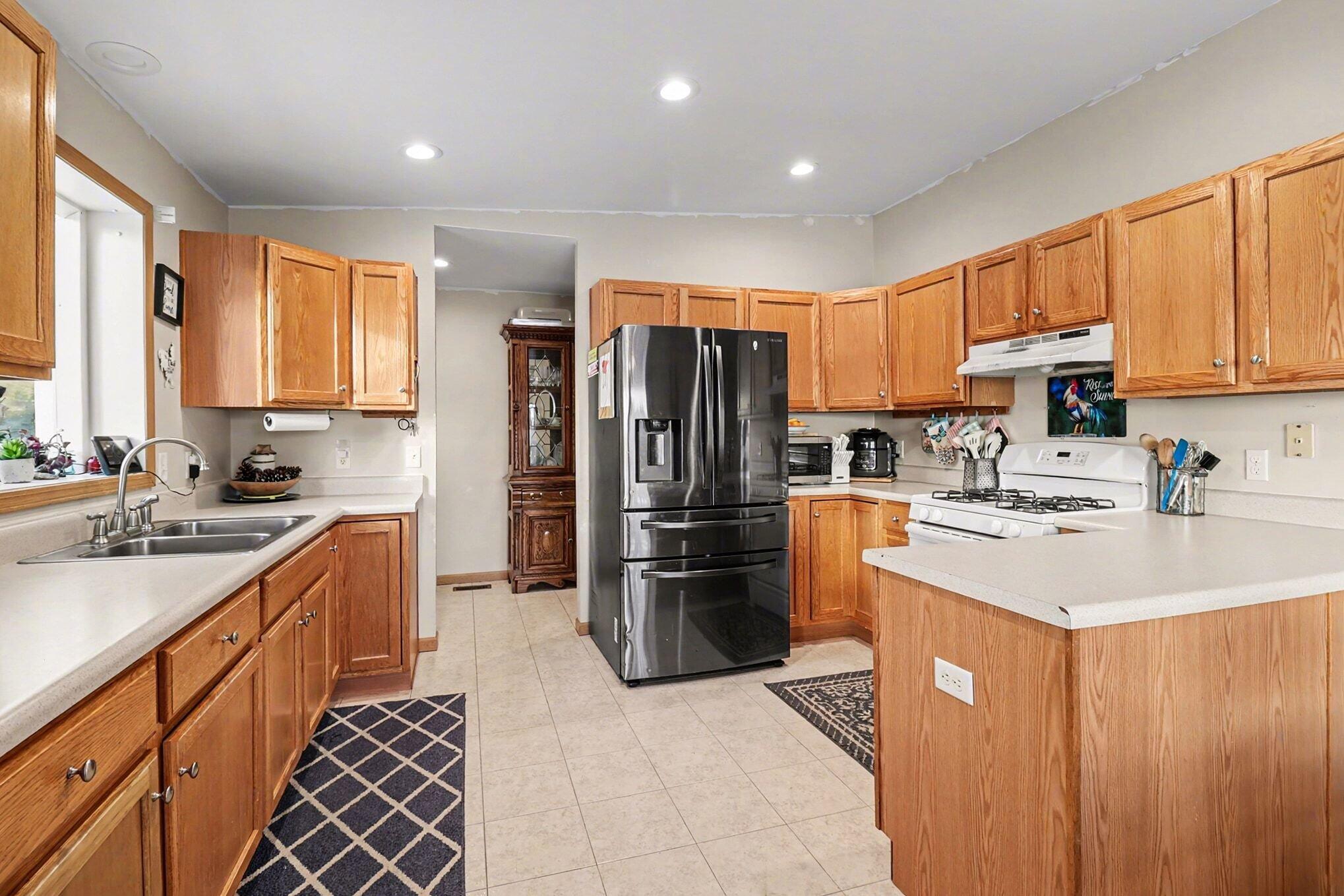 4646 N Anderson Road Ludington MI 49431