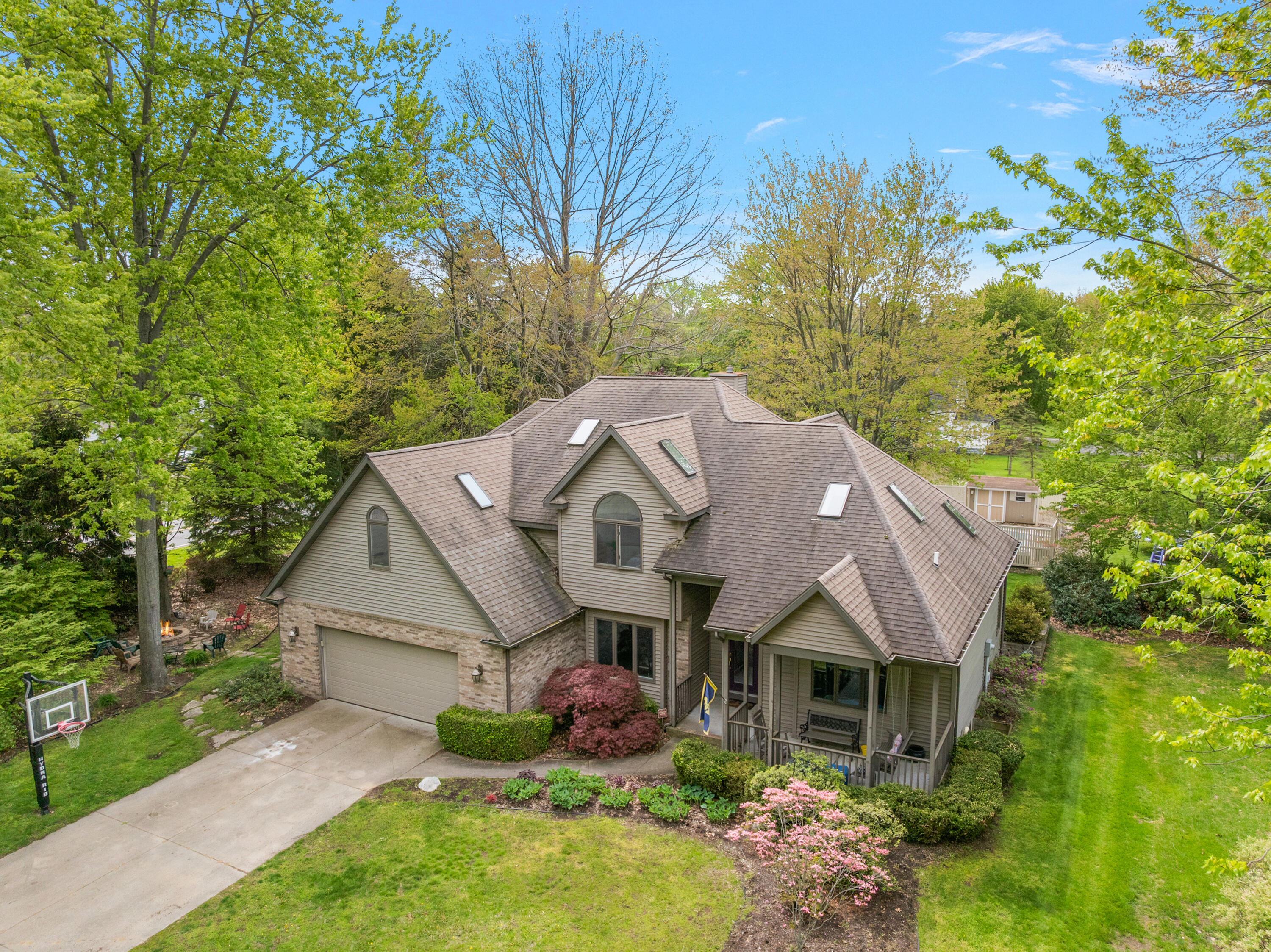 2110 Wooded Way Stevensville MI 49127