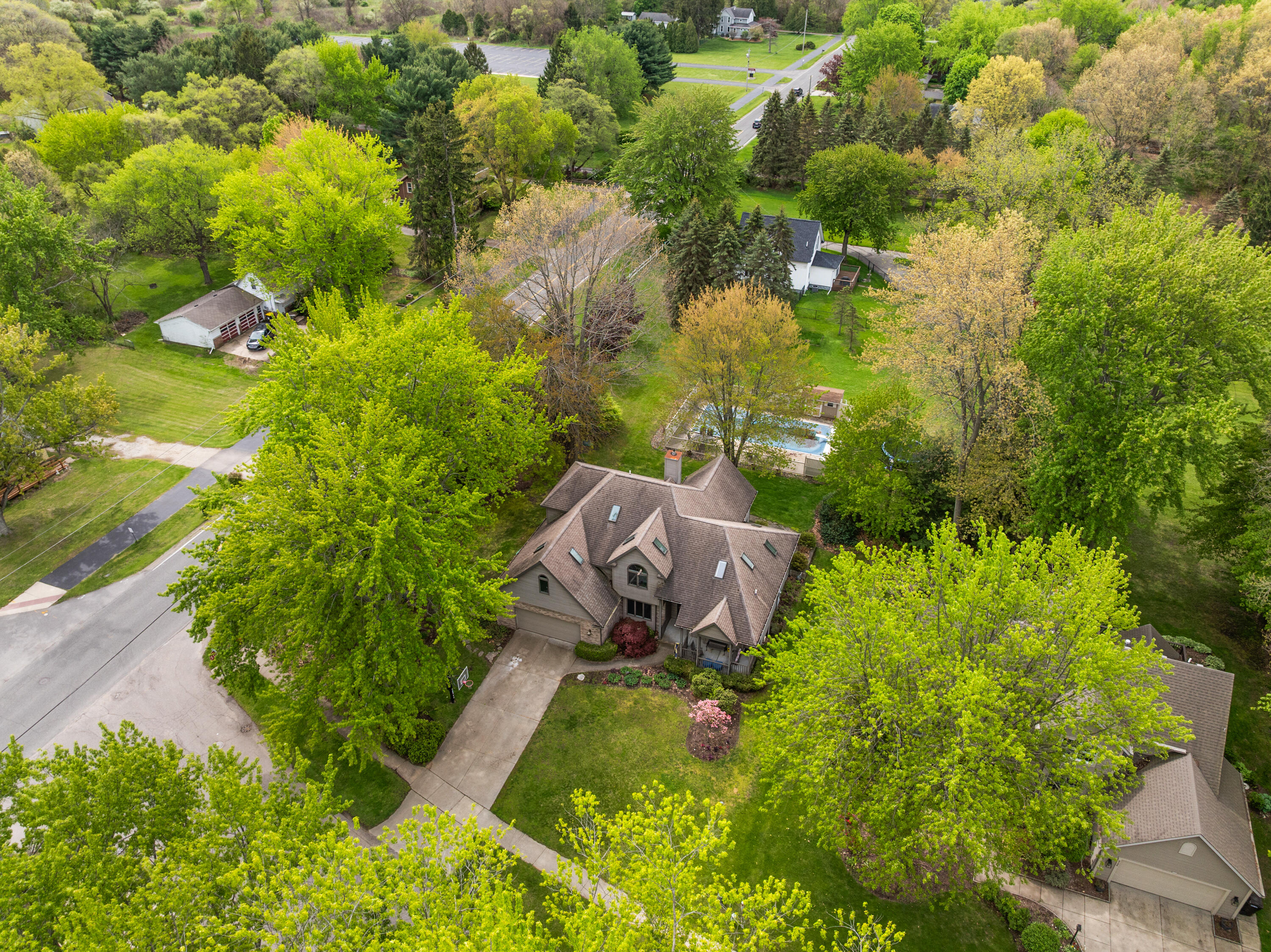 2110 Wooded Way Stevensville MI 49127