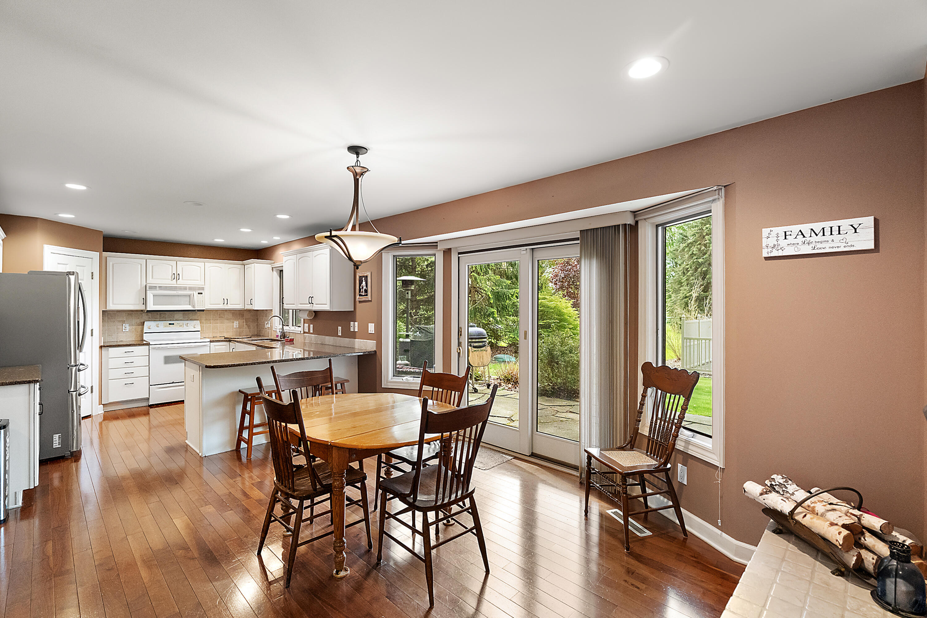 2110 Wooded Way Stevensville MI 49127
