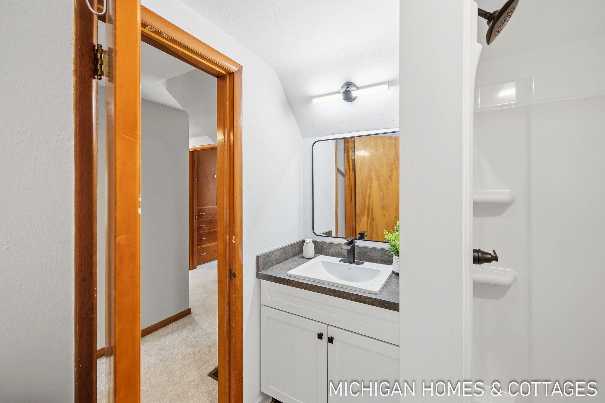 10671 Chicago Drive Zeeland MI 49464